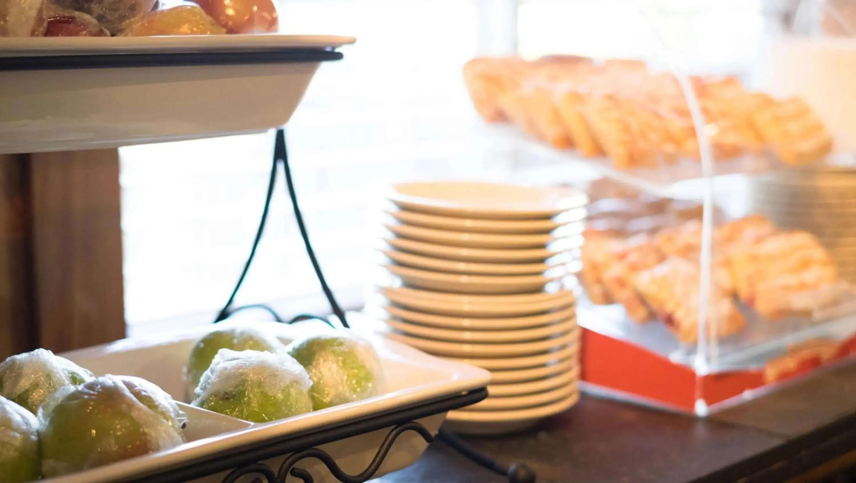 Breakfast in Wildwood Inn Breakfast in Wildwood Inn