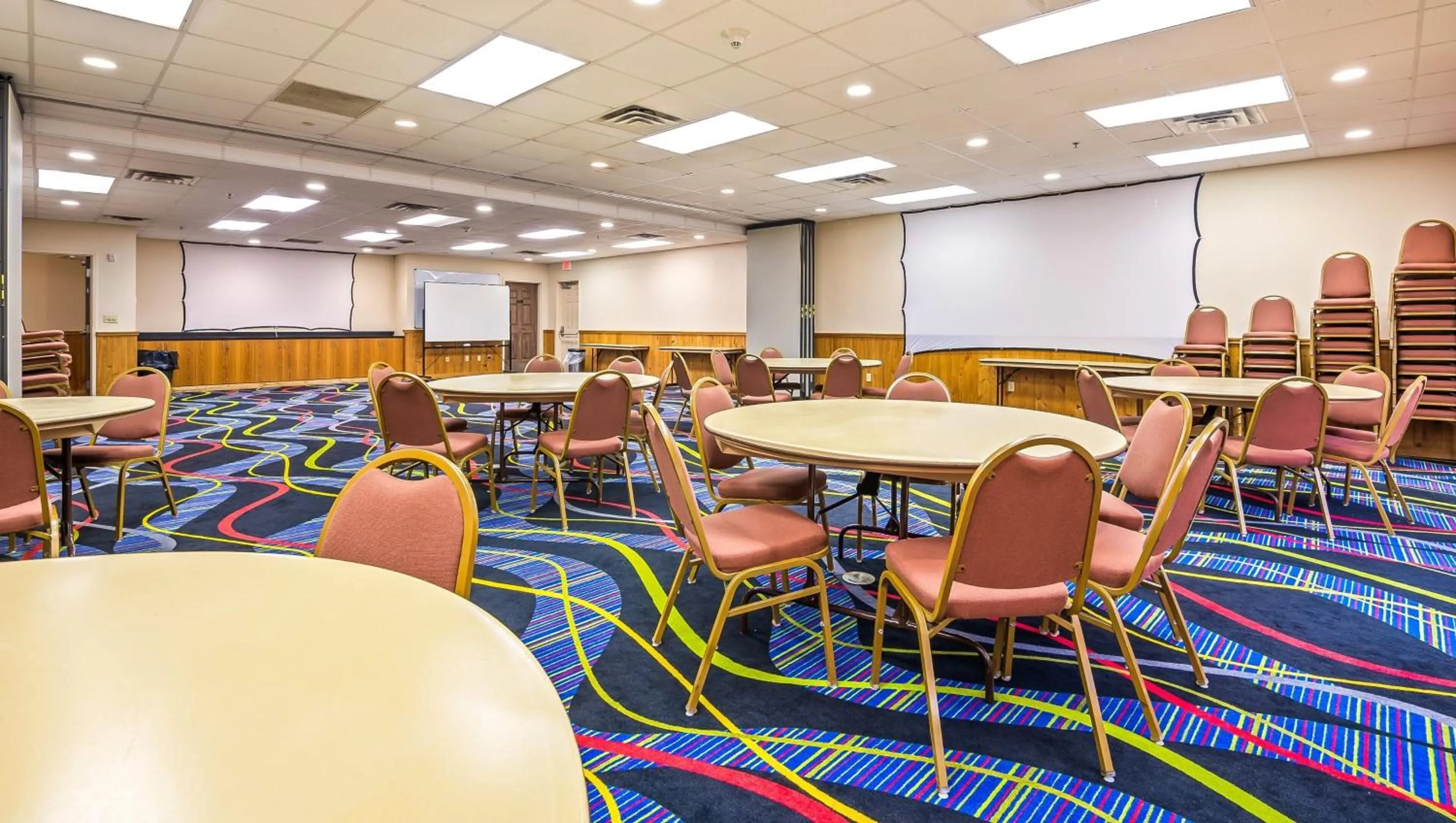 Meeting/conference room in Wildwood Inn