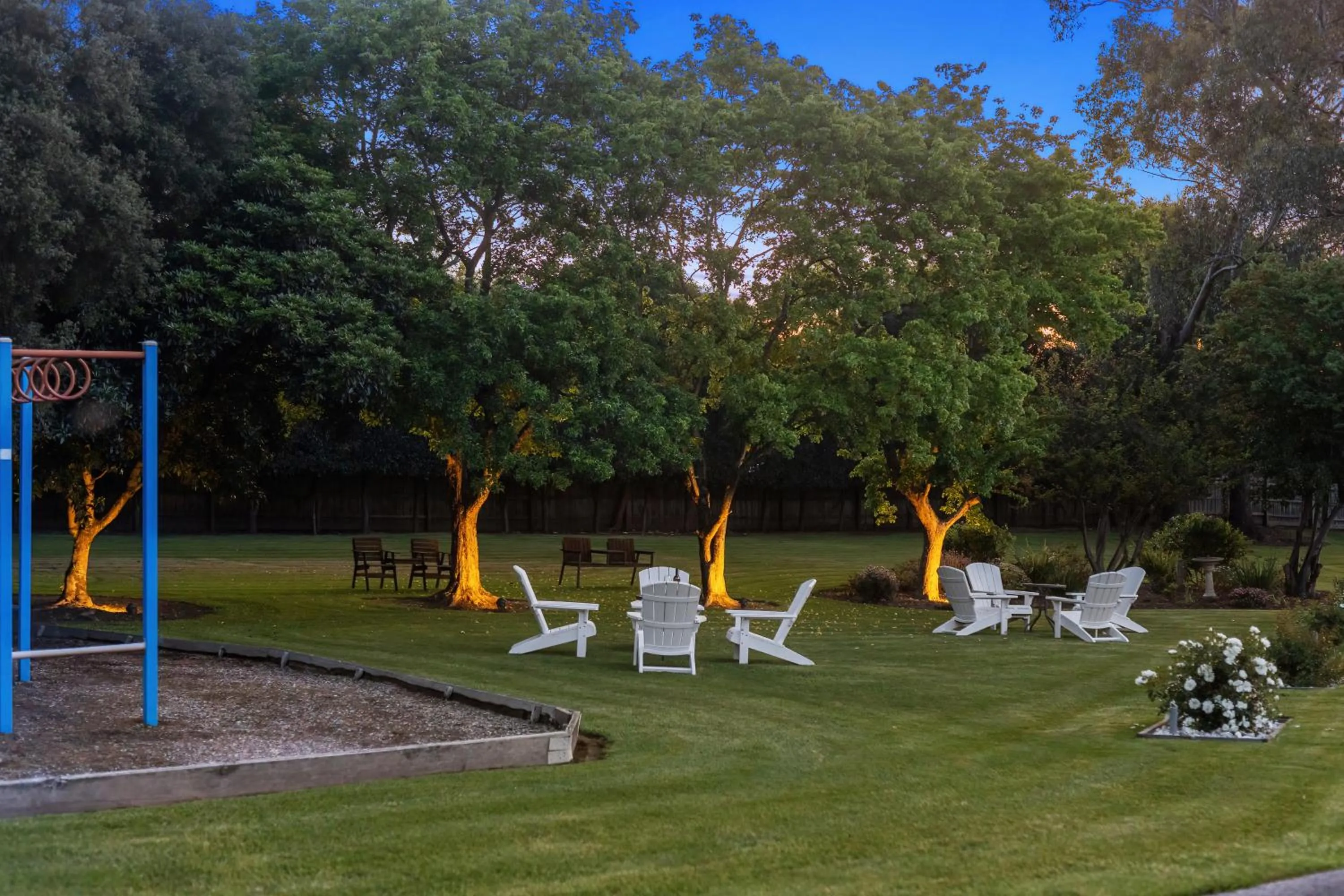 Spring in Healesville Motor Inn