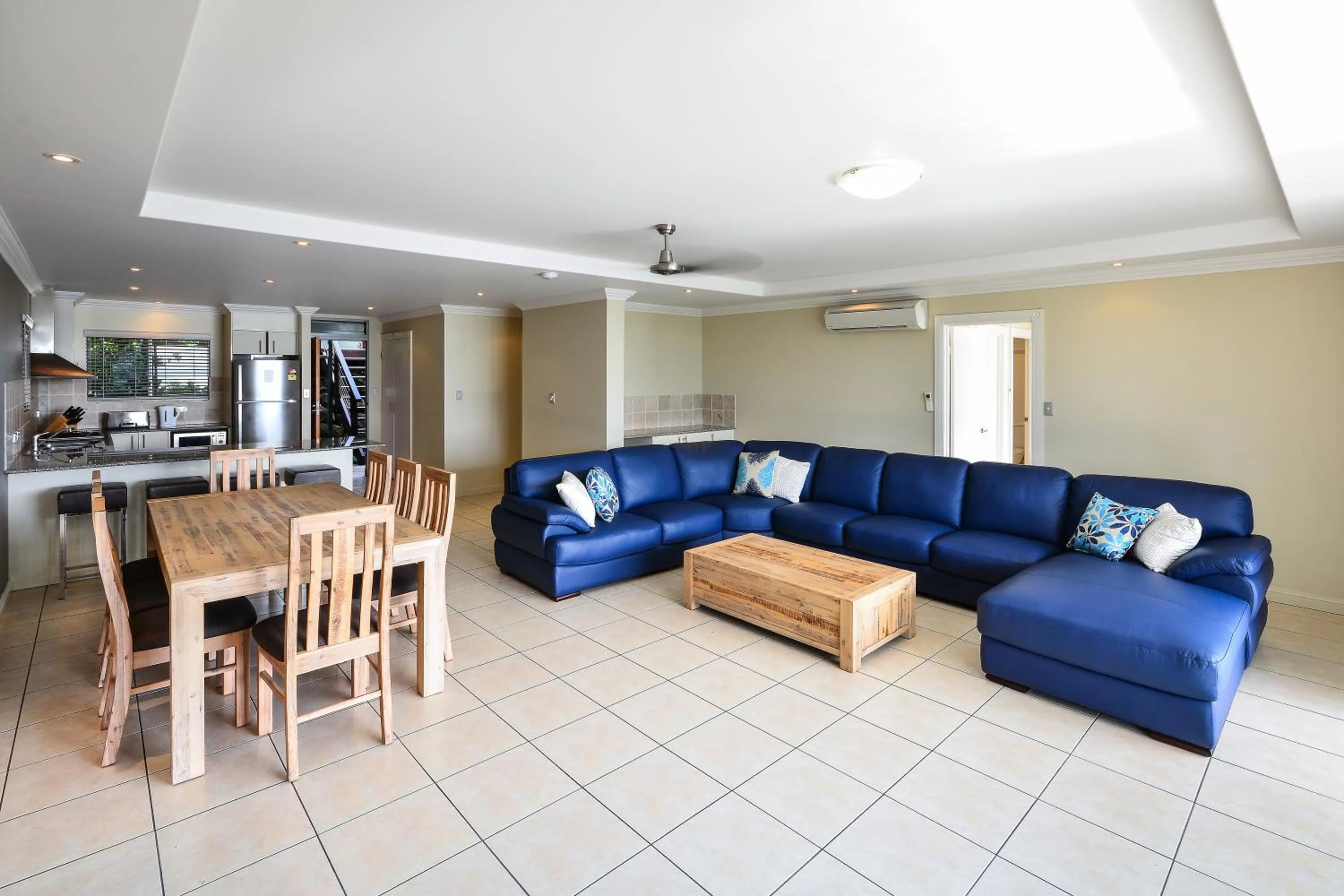 Living room in Blue Water Views on Hamilton Island by HIHA