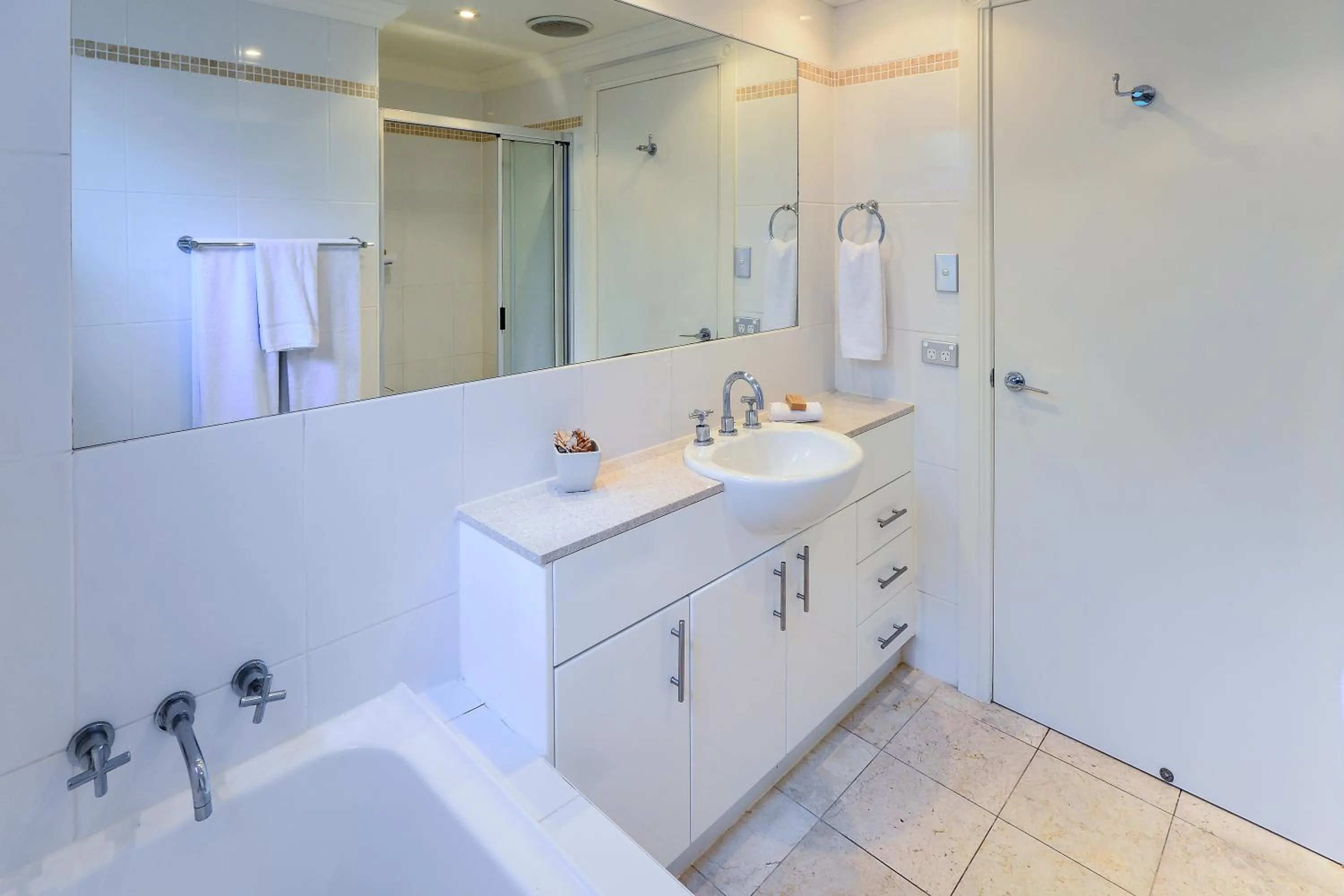 Bathroom in Blue Water Views on Hamilton Island by HIHA