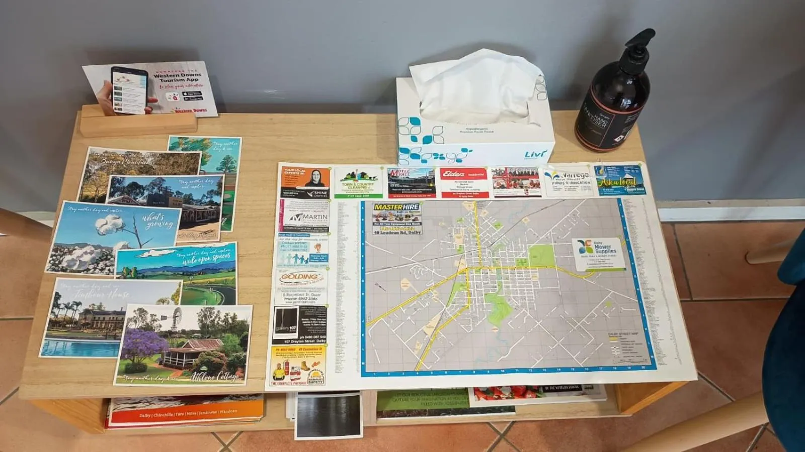 Text overlay in Dalby Manor Motor Inn