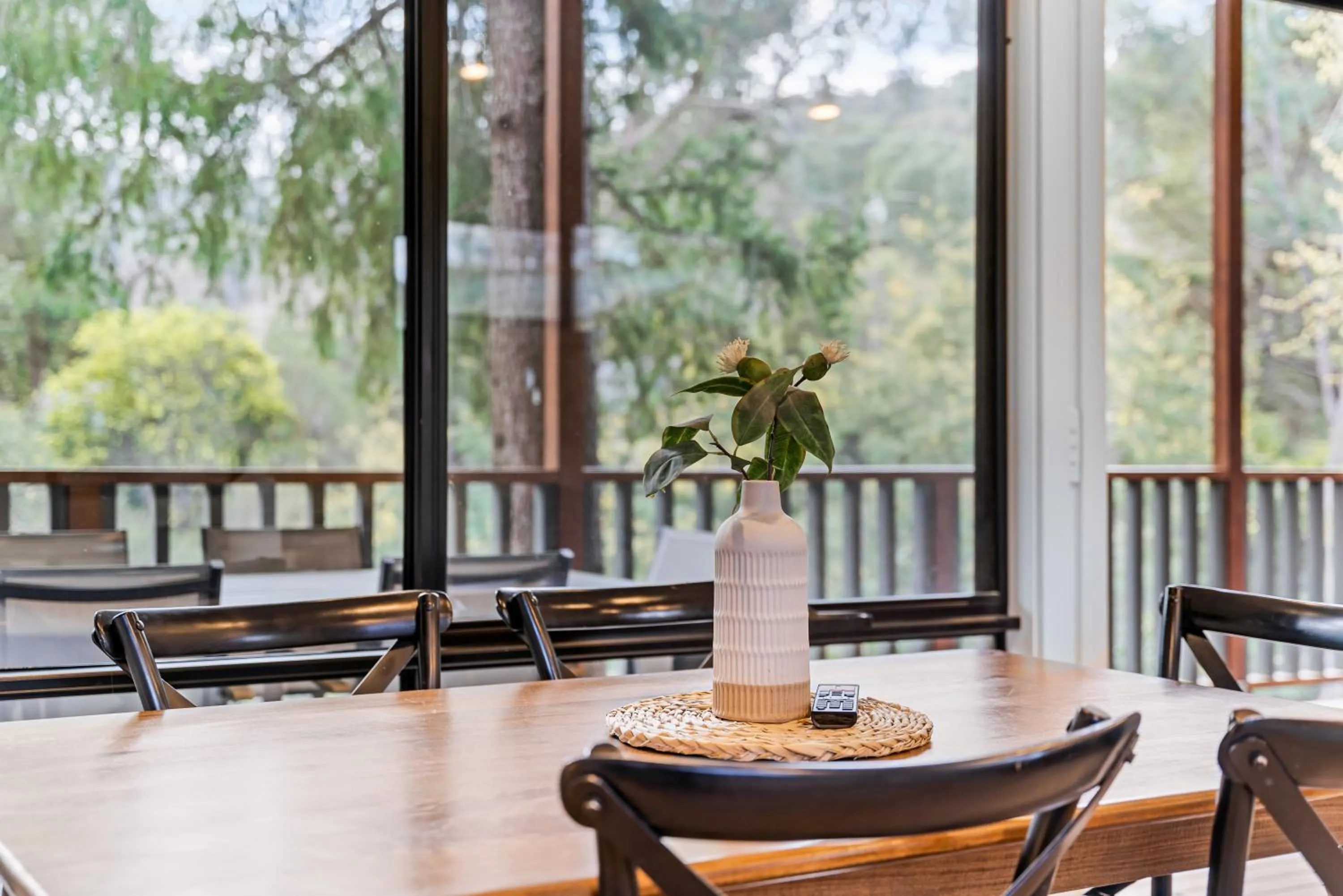 Dining area in BIG4 Tasman Holiday Parks - Bright