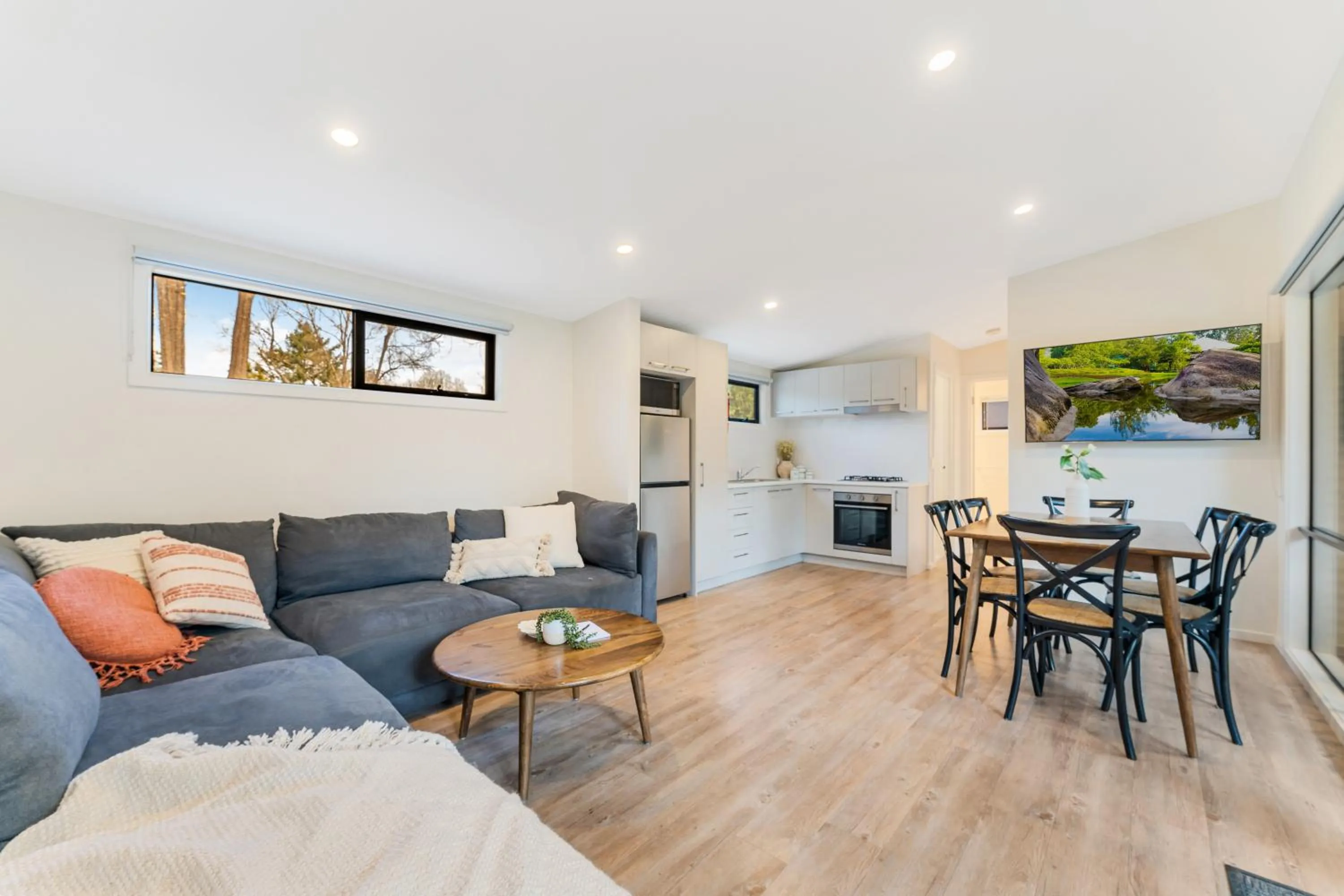 Living room in BIG4 Tasman Holiday Parks - Bright