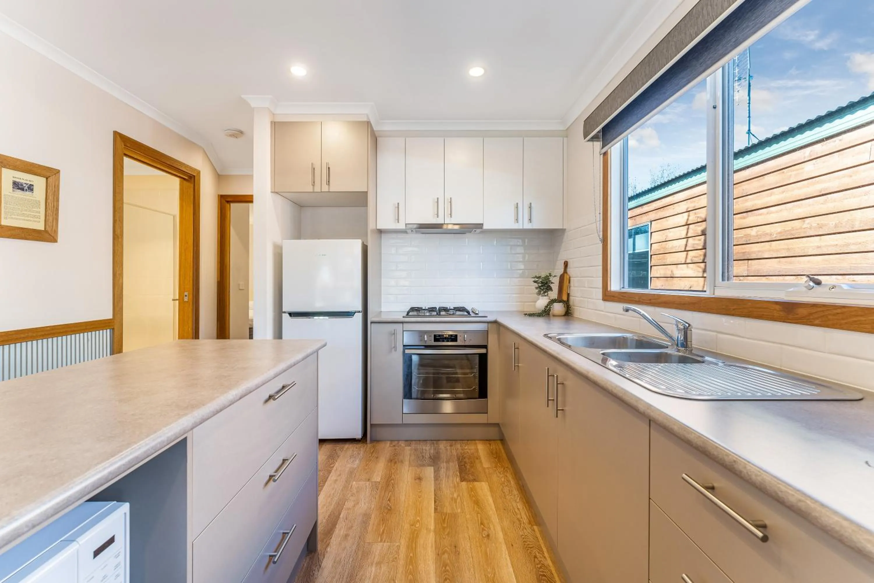 Kitchen or kitchenette in BIG4 Tasman Holiday Parks - Bright