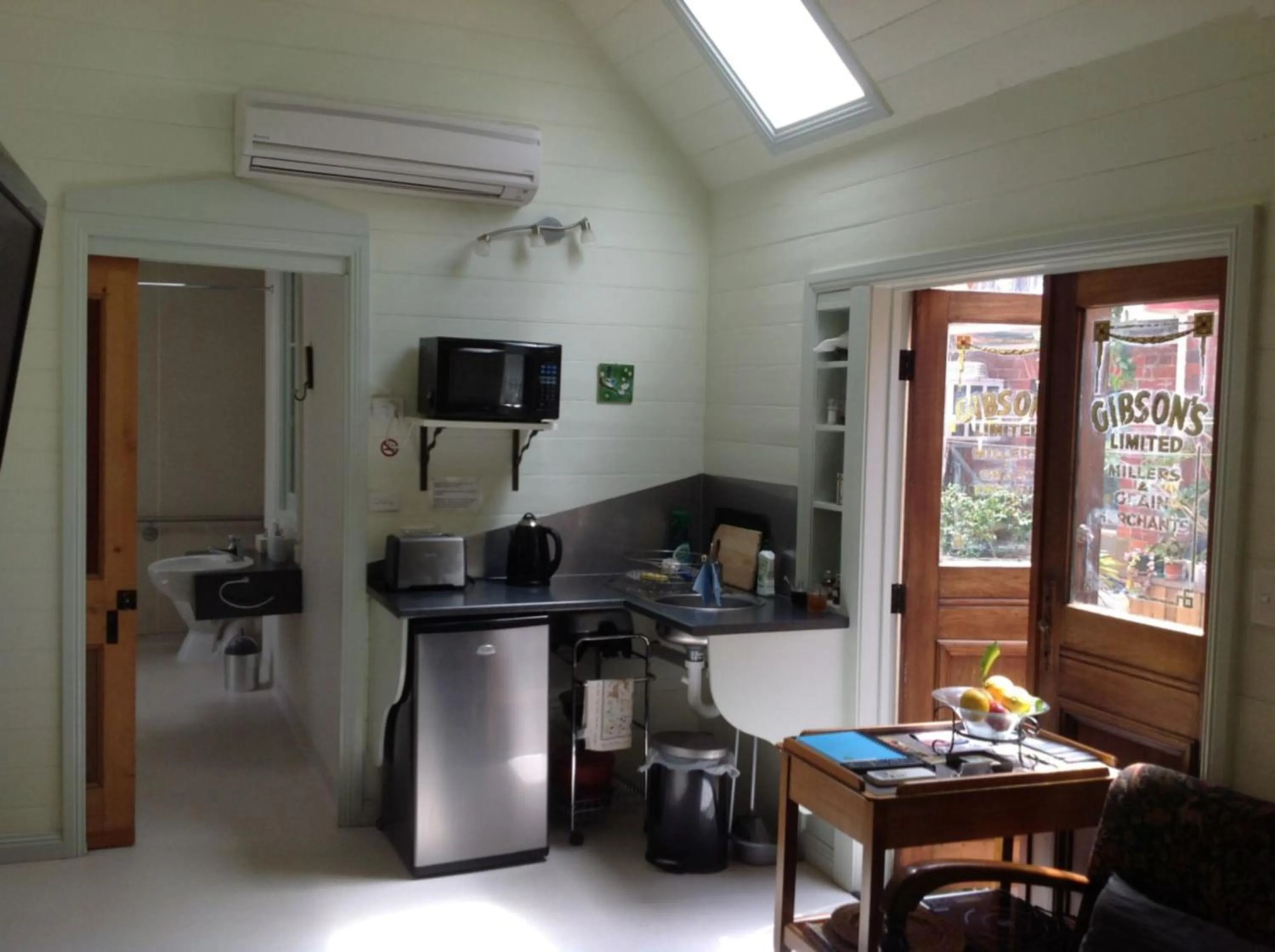 Kitchen or kitchenette in Werndee