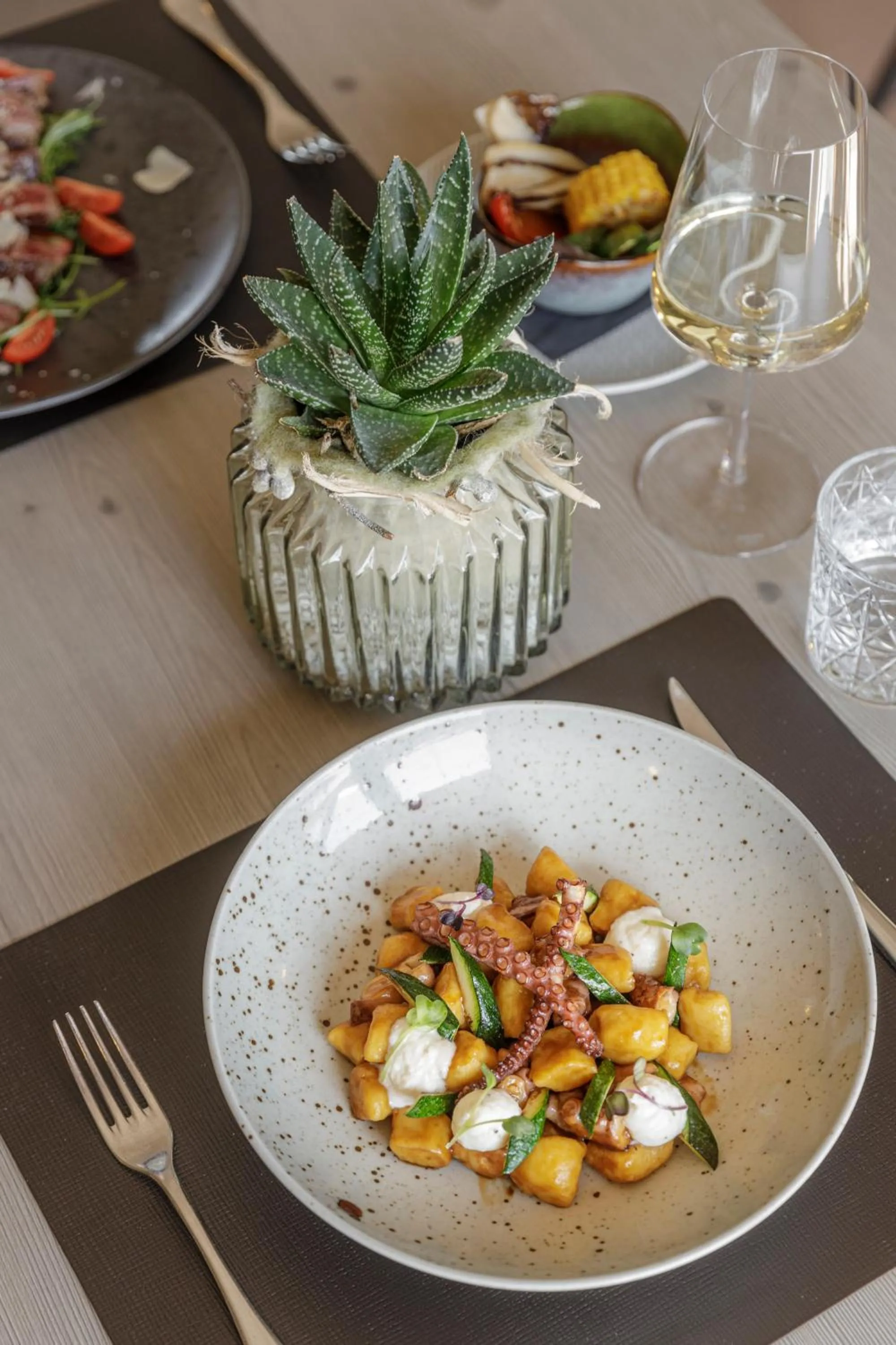 Restaurant/places to eat in Belia Lofts - ADULTS ONLY - Apartments