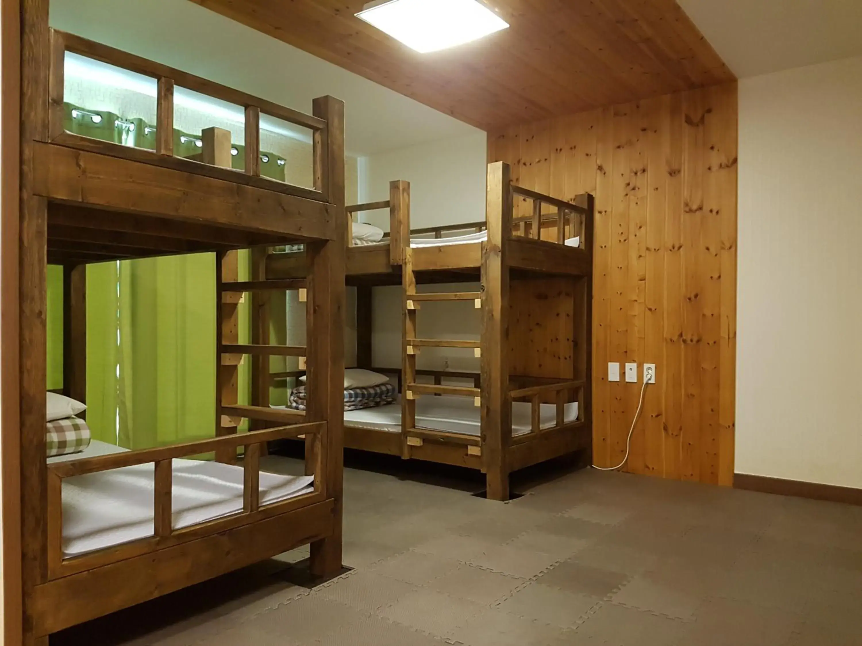 bunk bed, Bed in Guesthouse Kim's Cabin bunk bed, Bed in Guesthouse Kim's Cabin