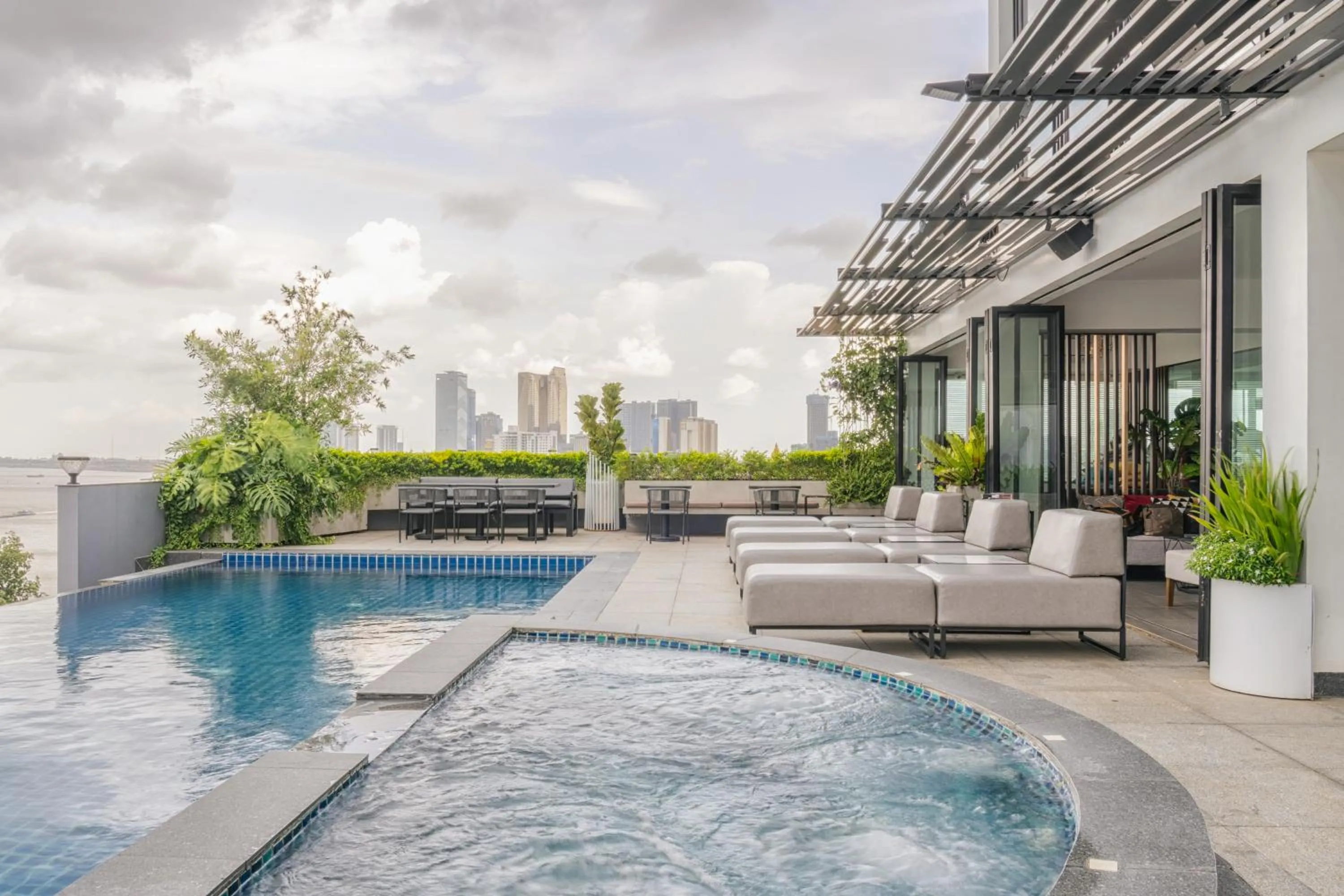 Pool view in Harmony Phnom Penh Hotel