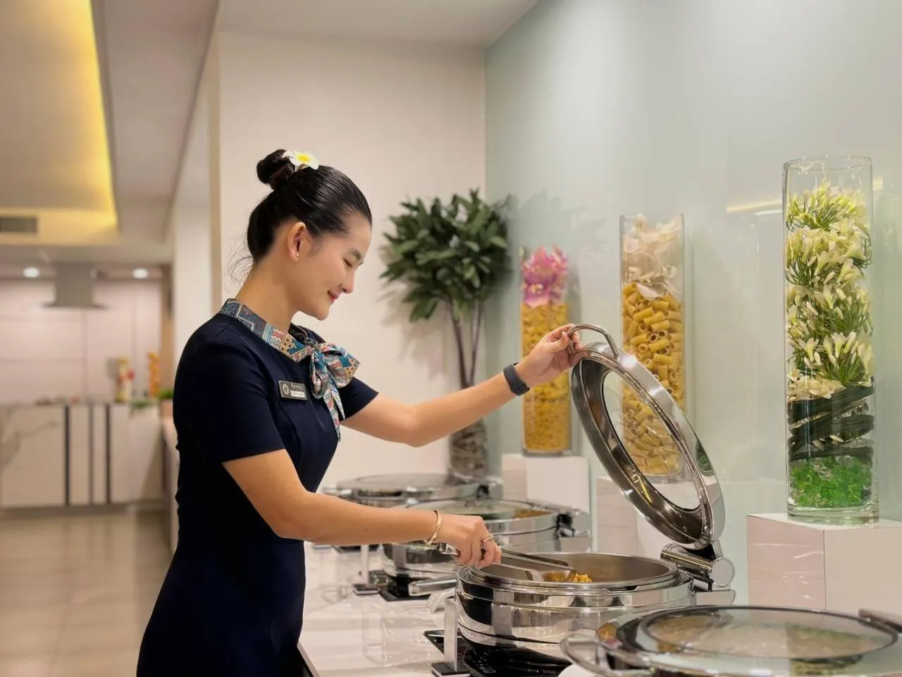 Restaurant/places to eat in Harmony Phnom Penh Hotel