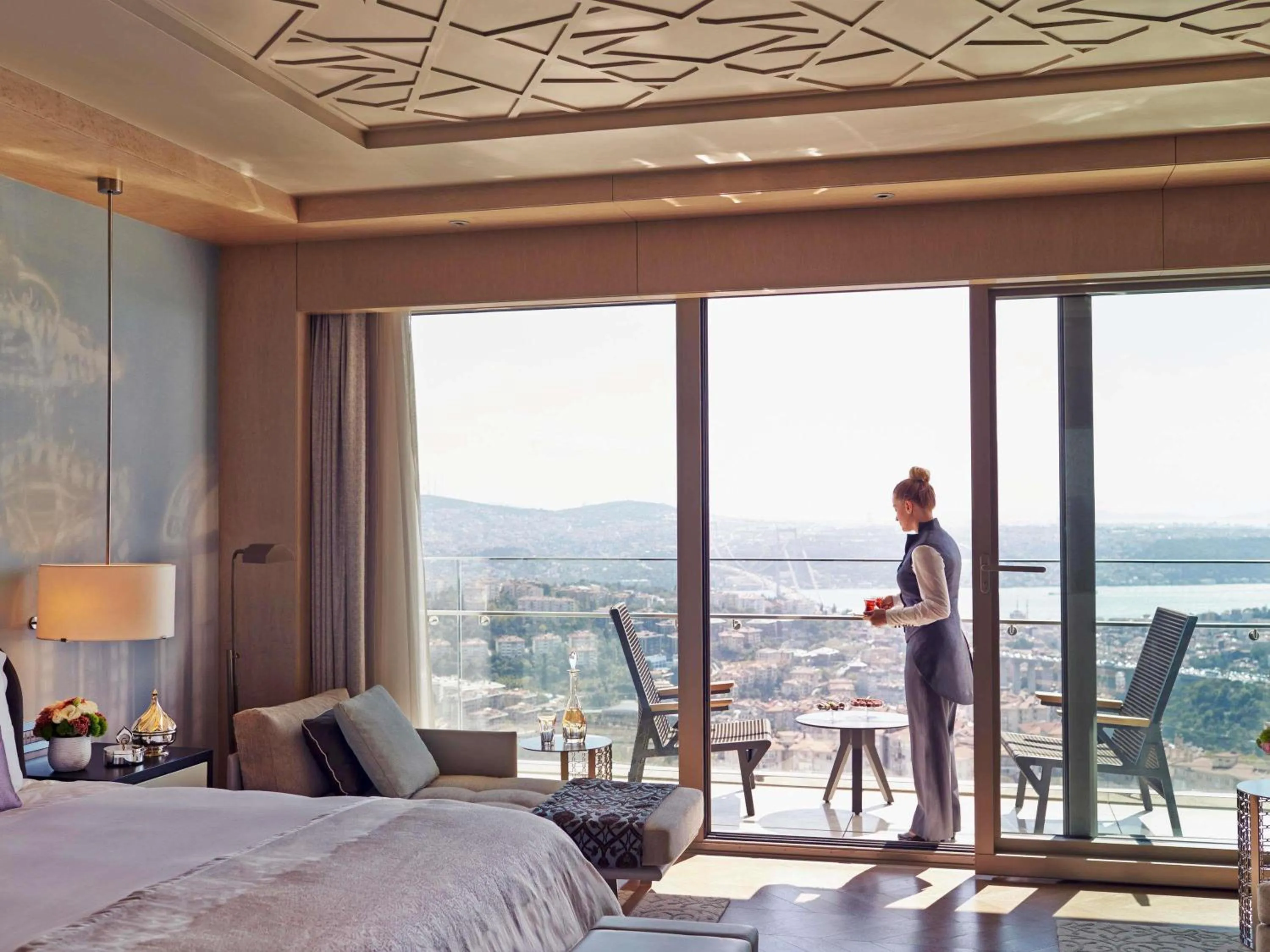 Bedroom, Bed in Raffles Istanbul