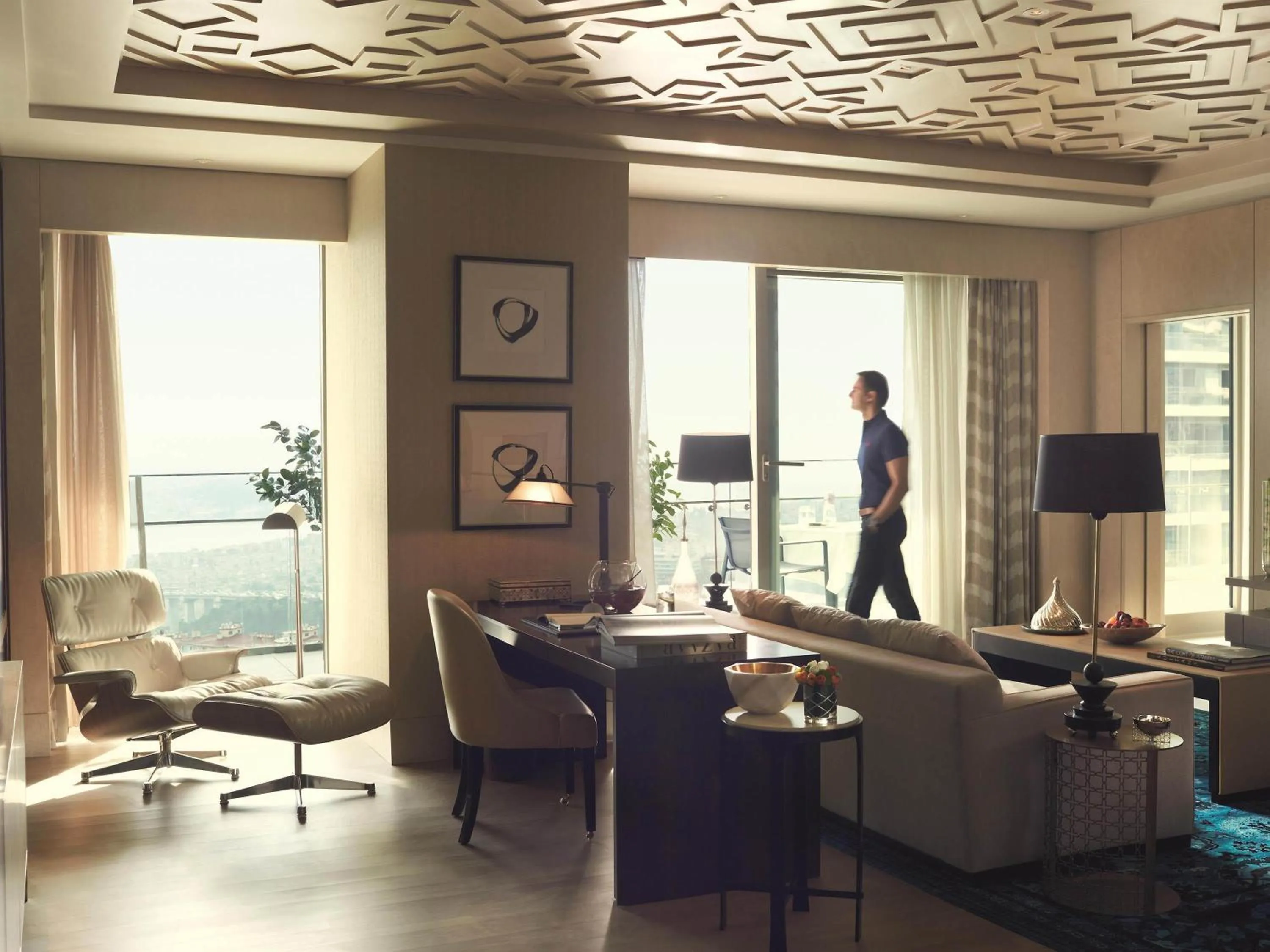 Photo of the whole room in Raffles Istanbul