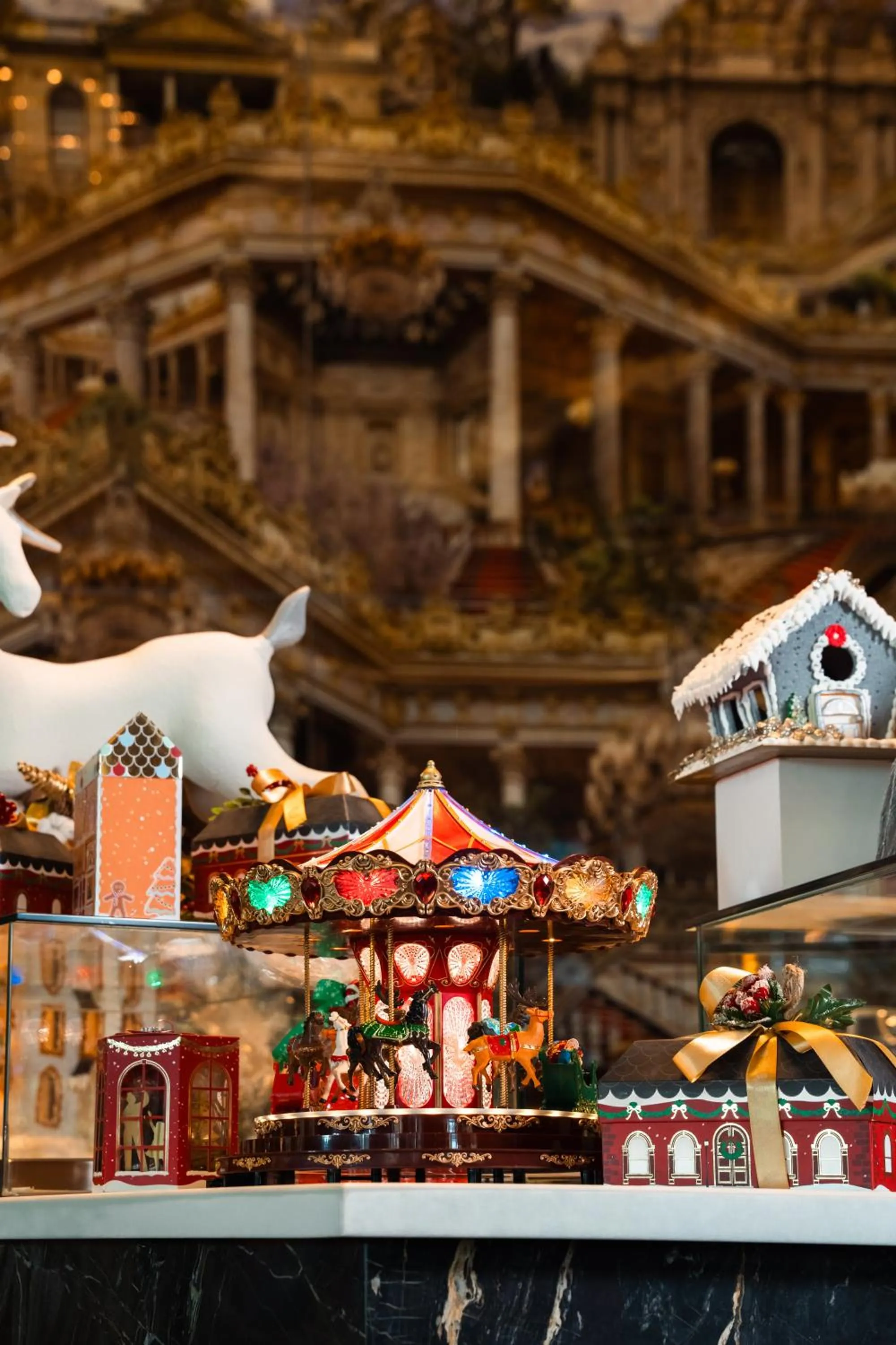 Lobby or reception in Raffles Istanbul