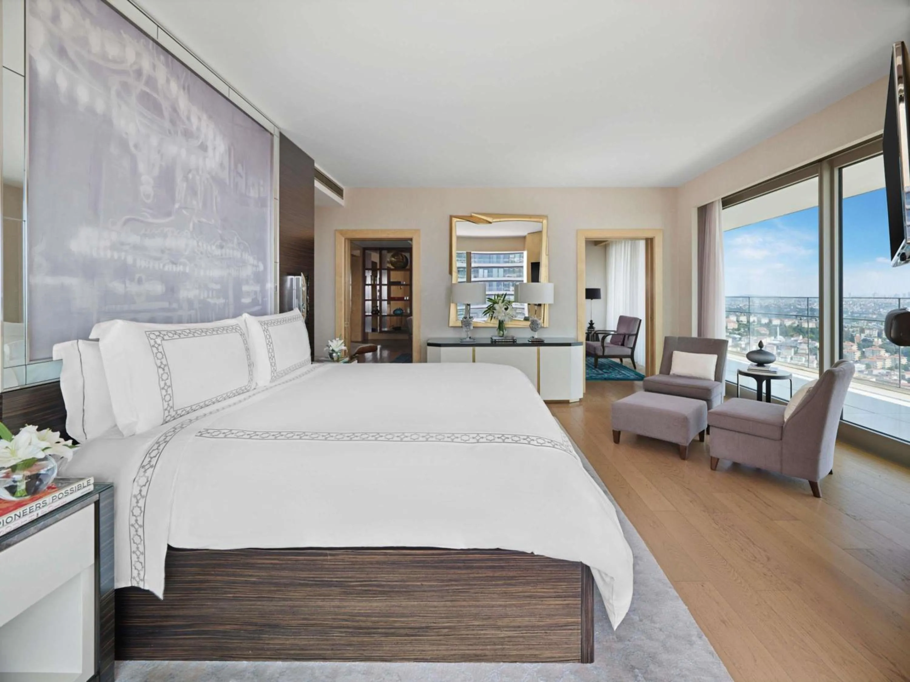 Bedroom, Bed in Raffles Istanbul