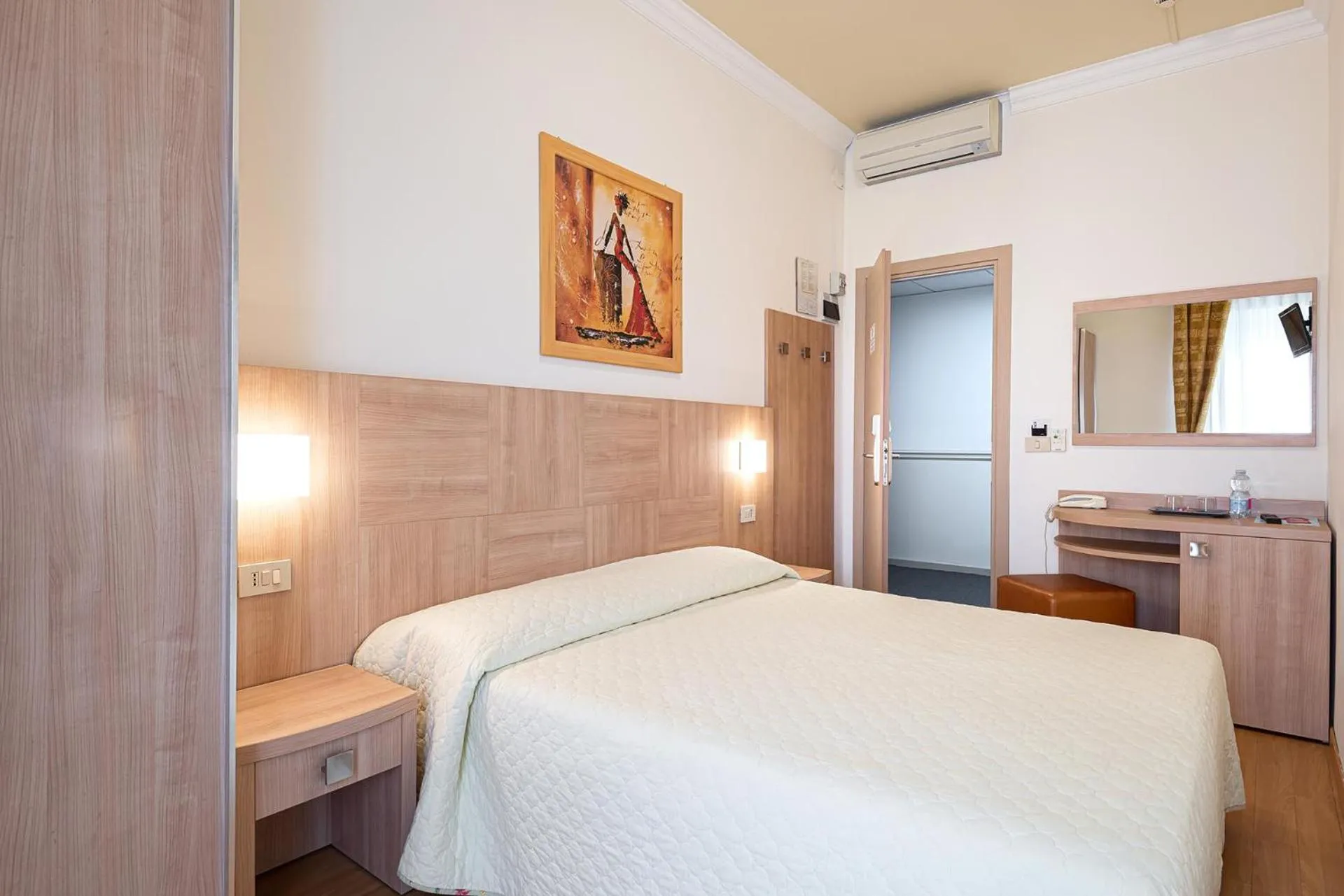 Photo of the whole room, Bed in Hotel Corinna