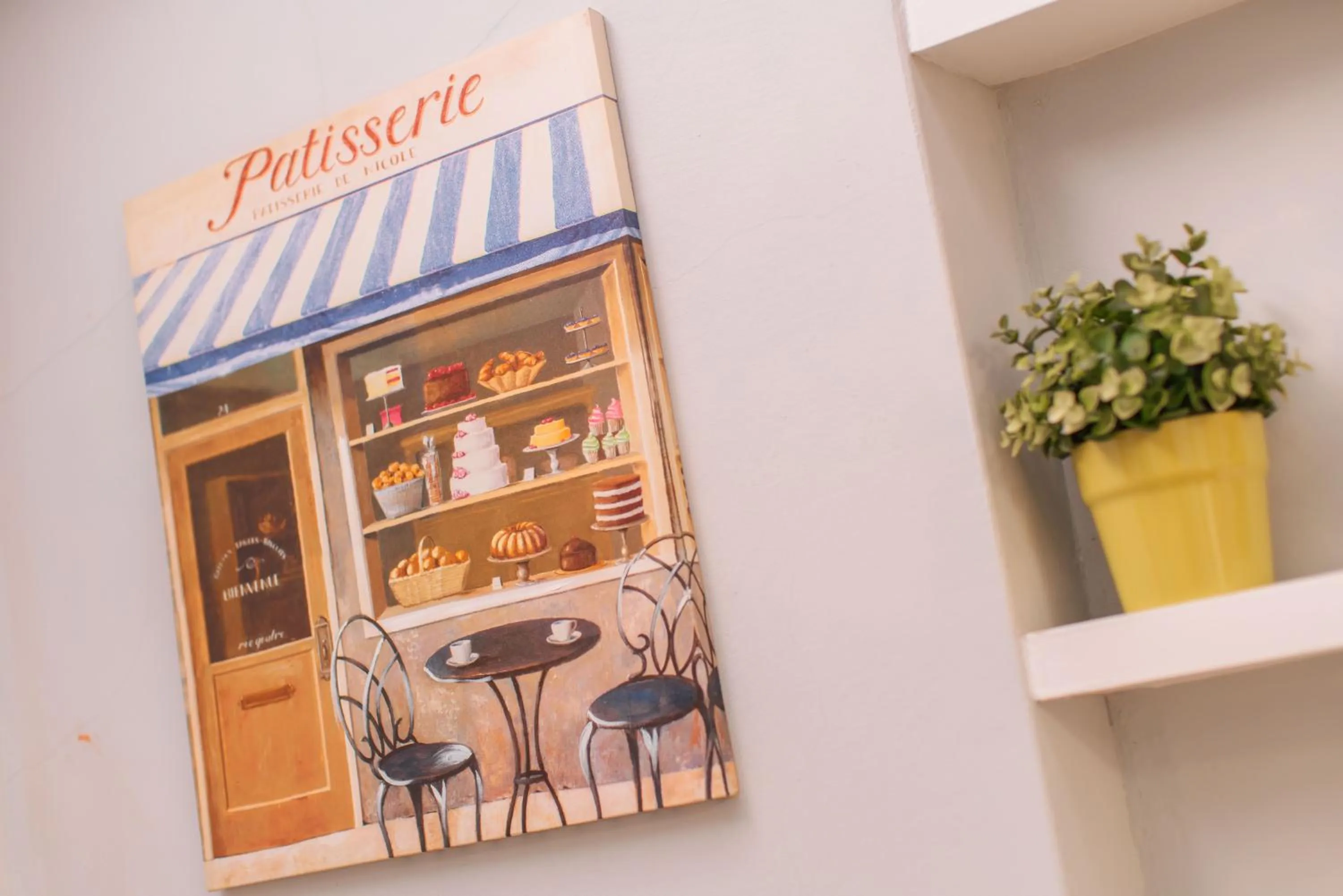 Decorative detail in Story Inn City