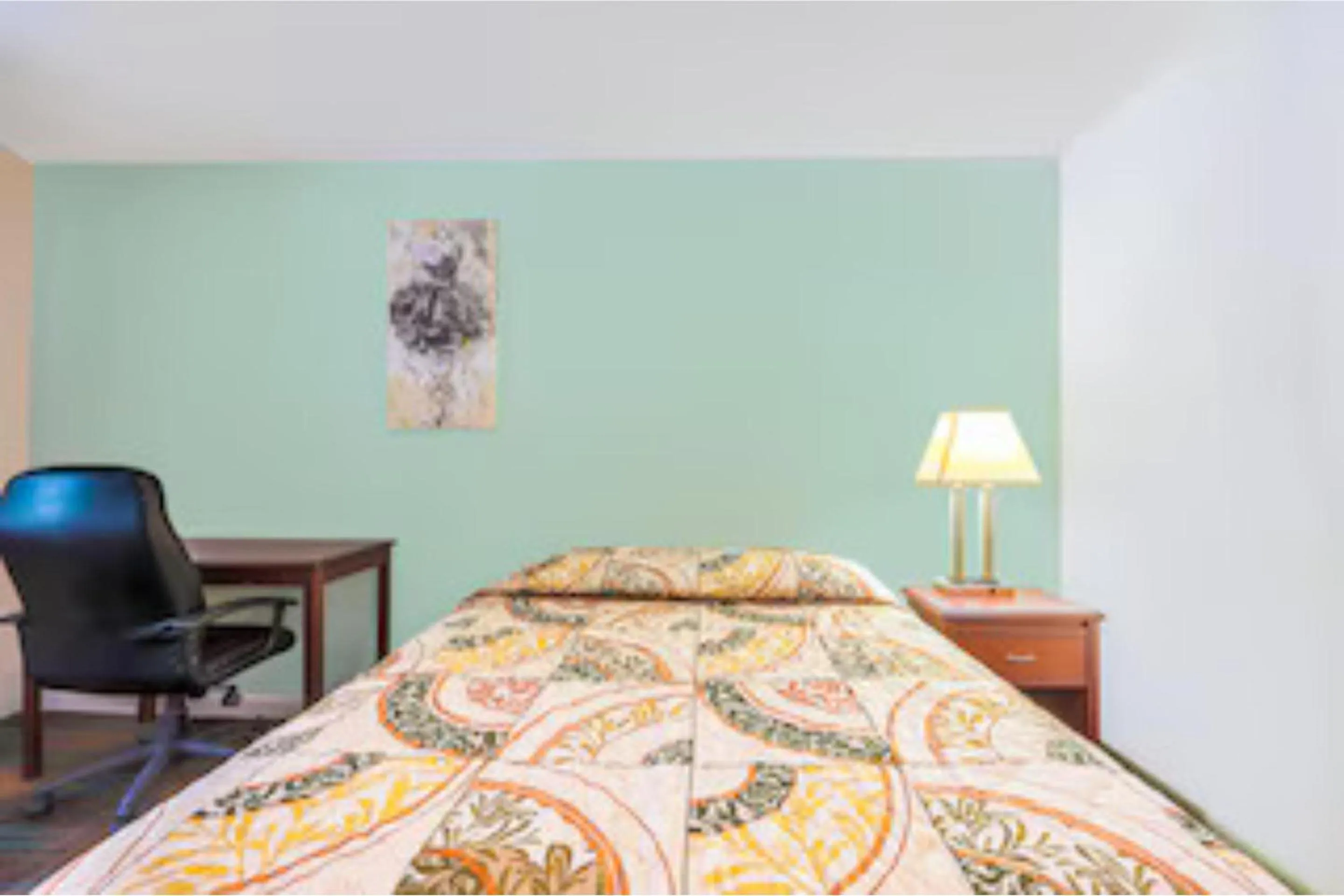 Bedroom, Bed in Travelers Inn by OYO Beaver, Hwy 19