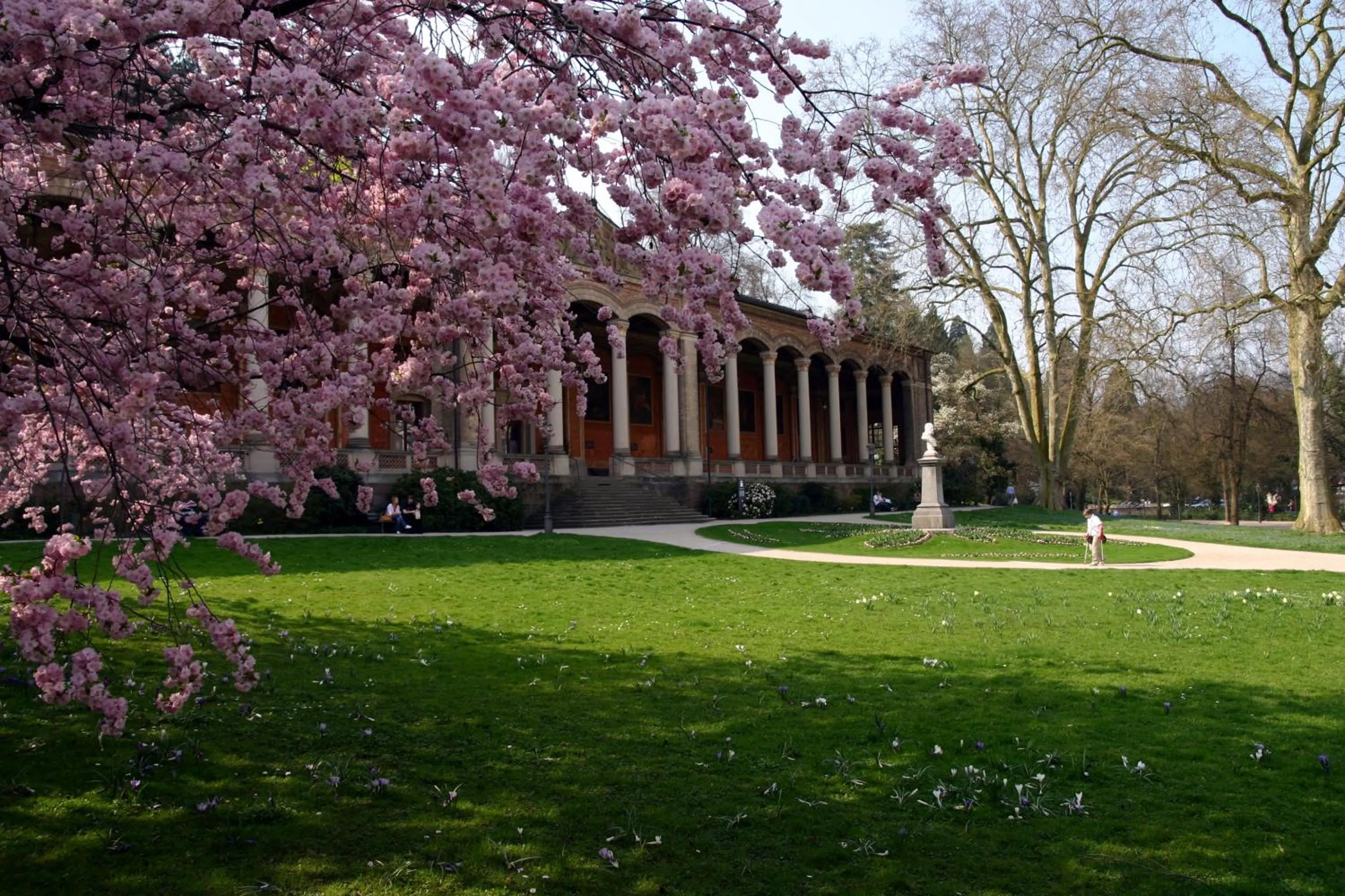 Day in Apparthaus Pfeifer