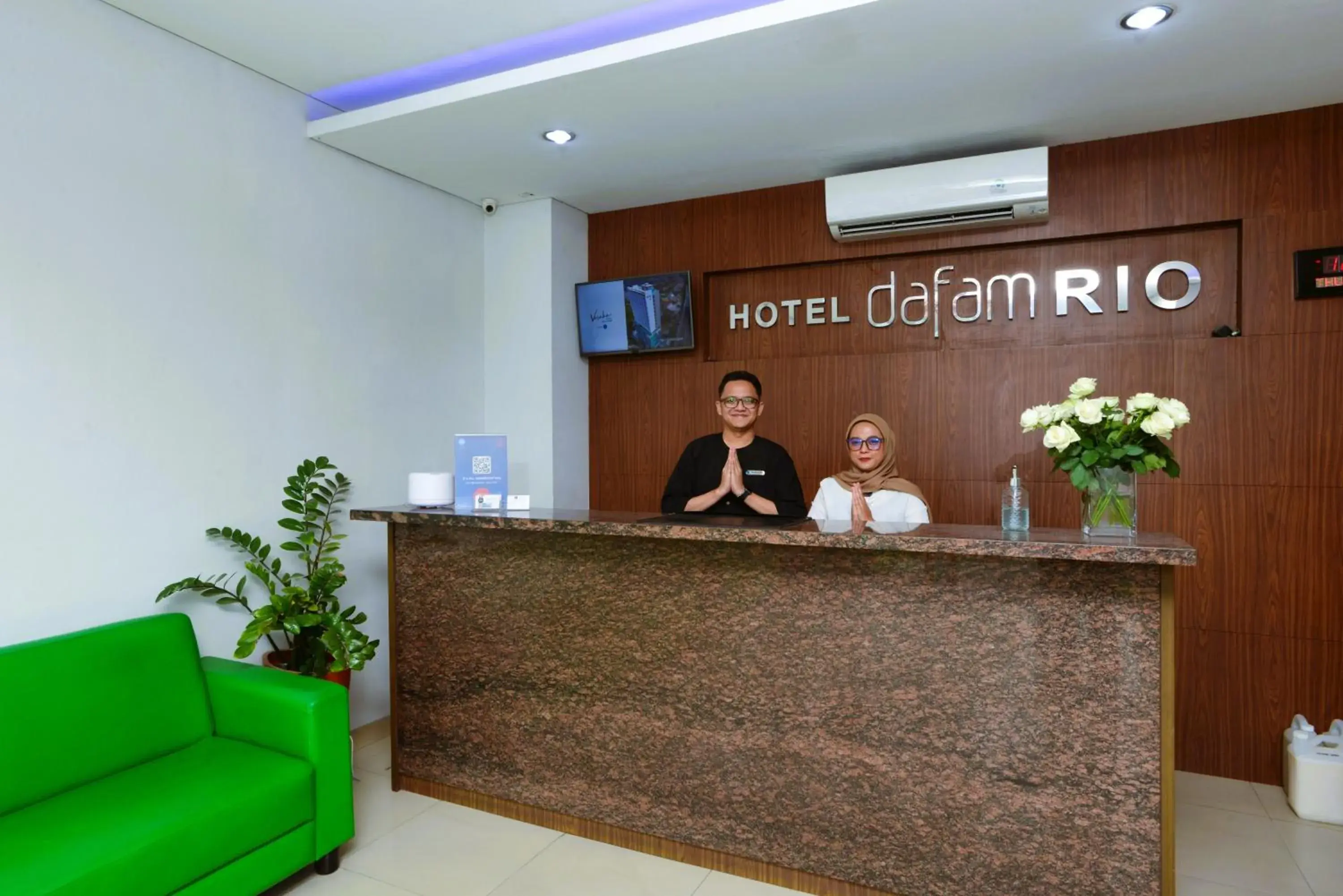 Lobby or reception in Hotel Dafam Rio Bandung Lobby or reception in Hotel Dafam Rio Bandung