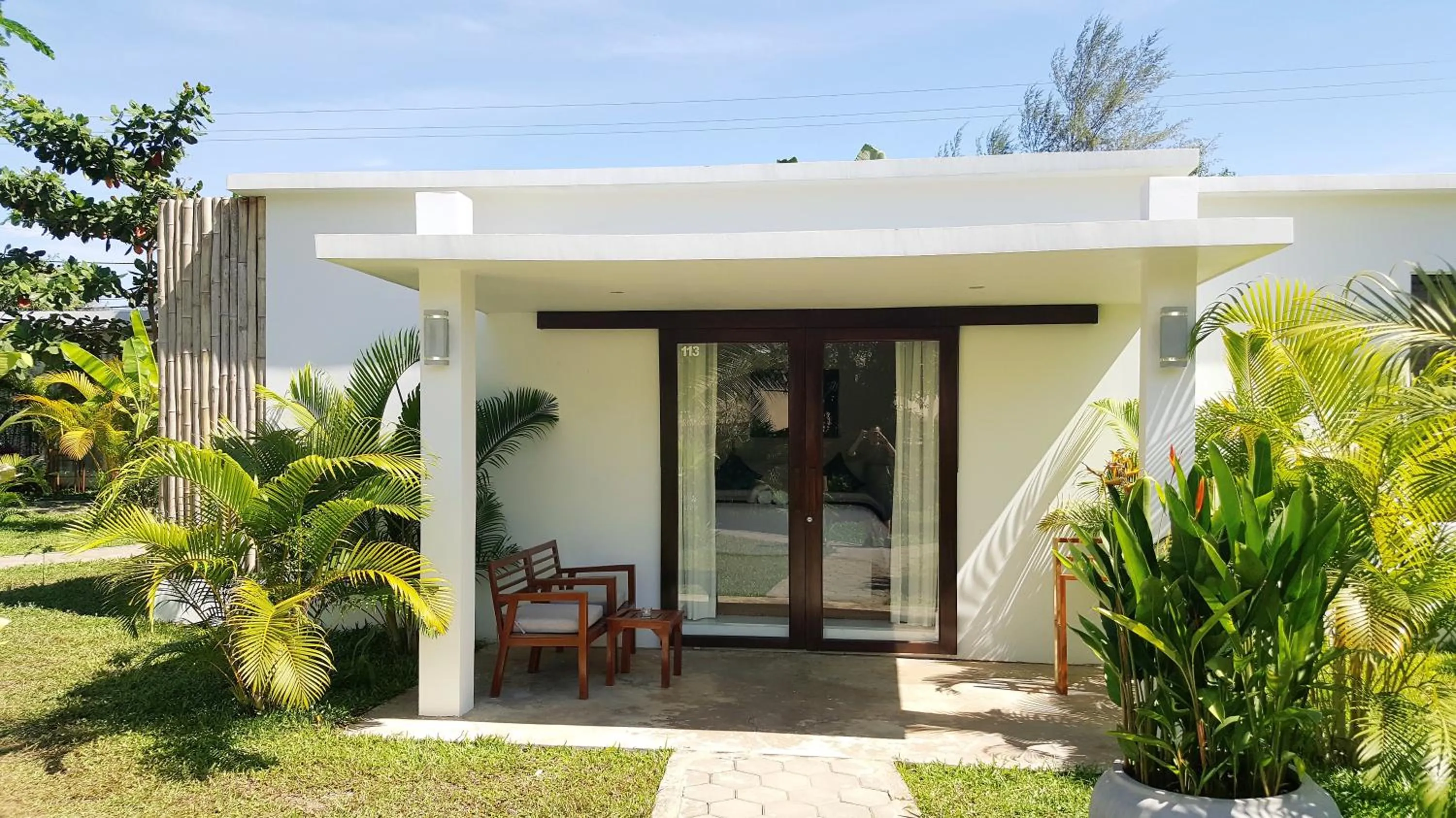 Garden in Sahaa Beach Resort