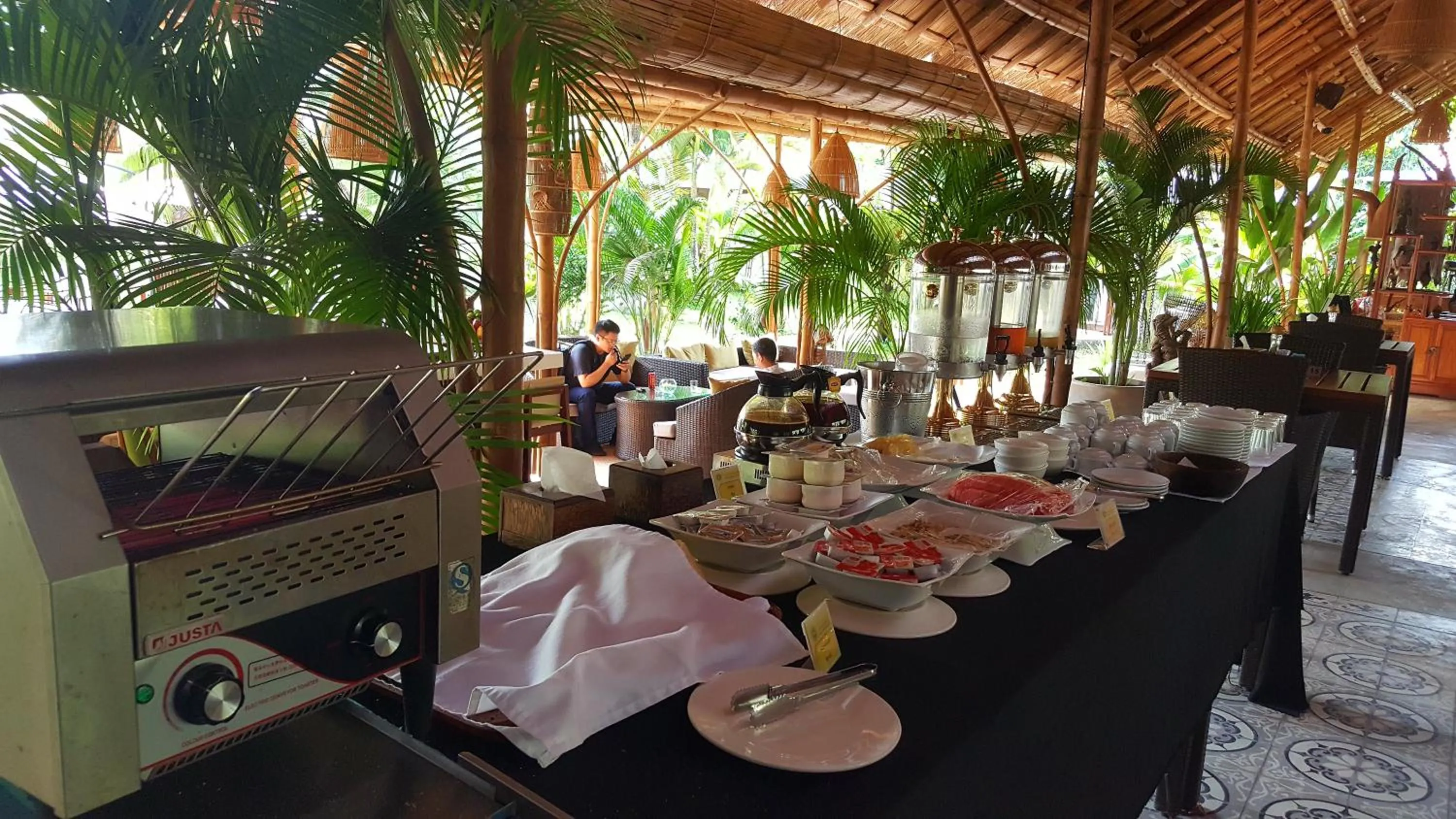 Buffet breakfast in Sahaa Beach Resort