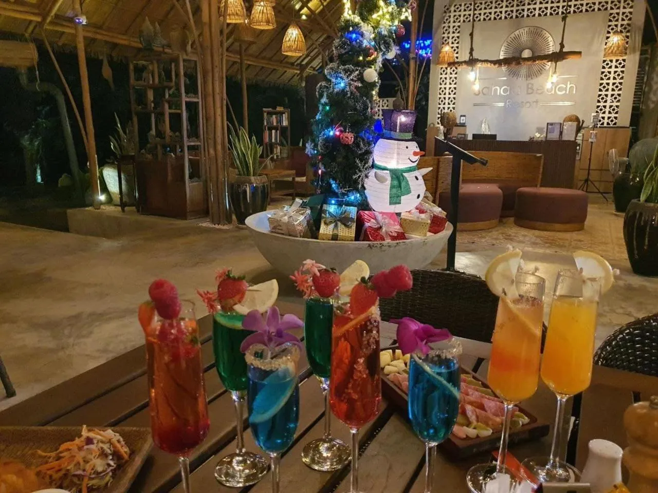 Drinks in Sahaa Beach Resort