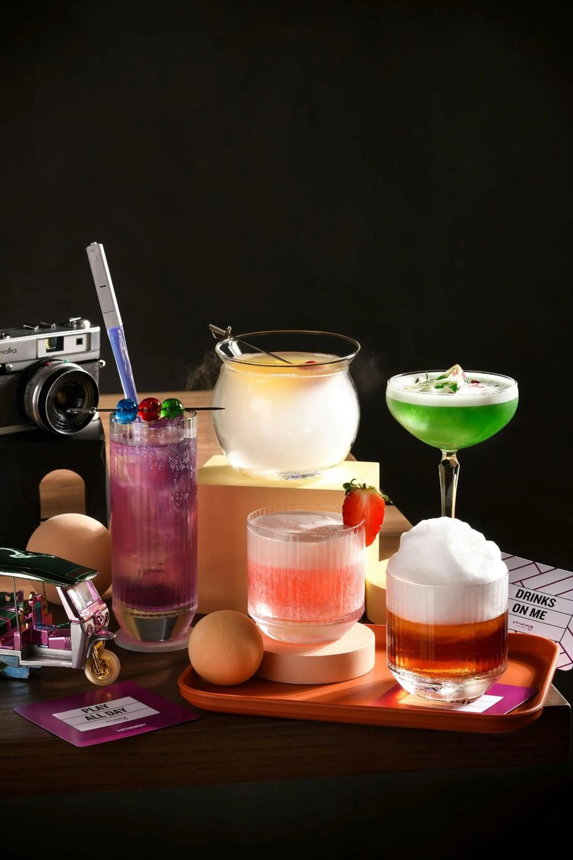 Lounge or bar in Moxy Bangkok Ratchaprasong