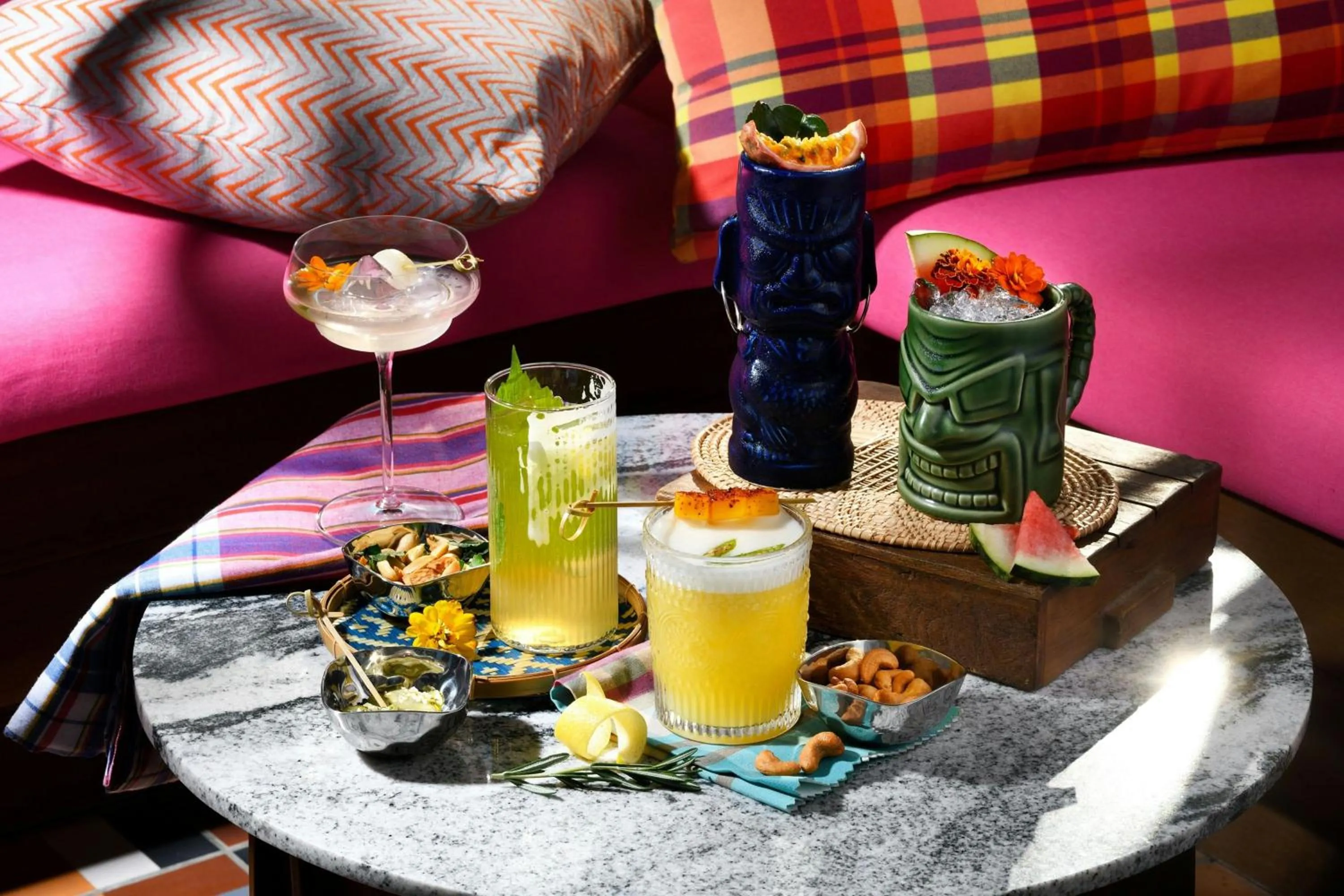 Lounge or bar in Moxy Bangkok Ratchaprasong