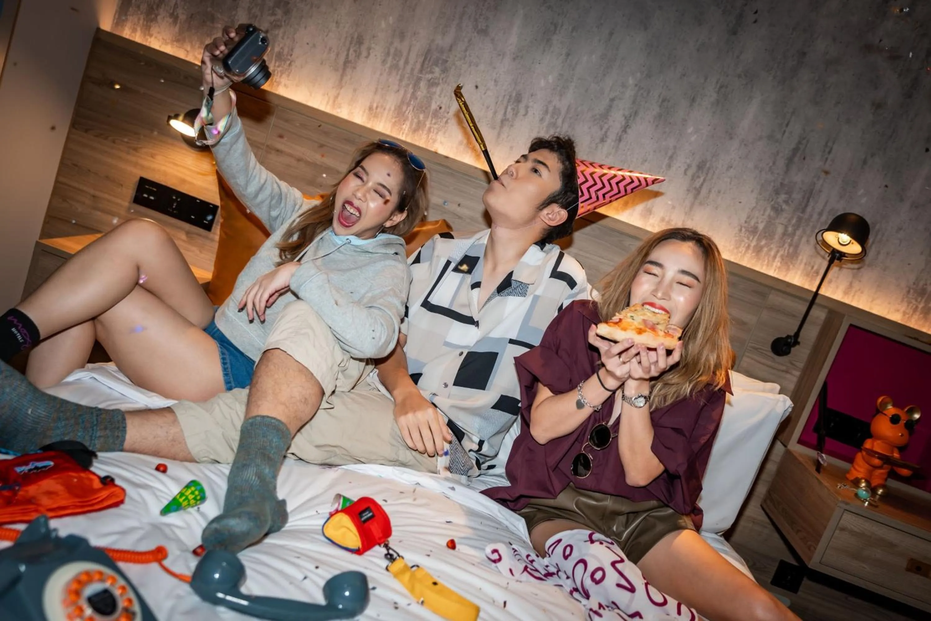 Photo of the whole room in Moxy Bangkok Ratchaprasong