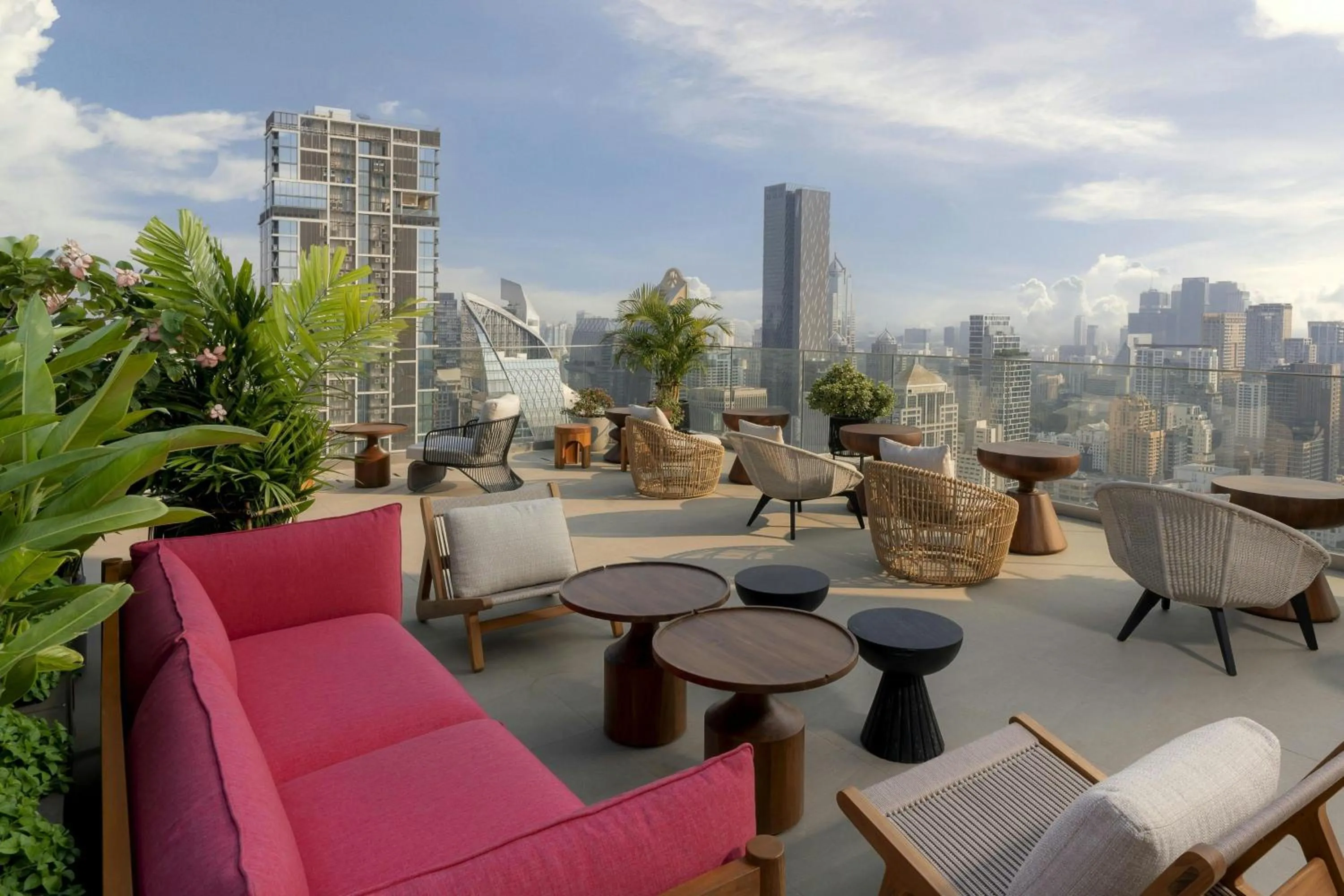 Lounge or bar in Moxy Bangkok Ratchaprasong