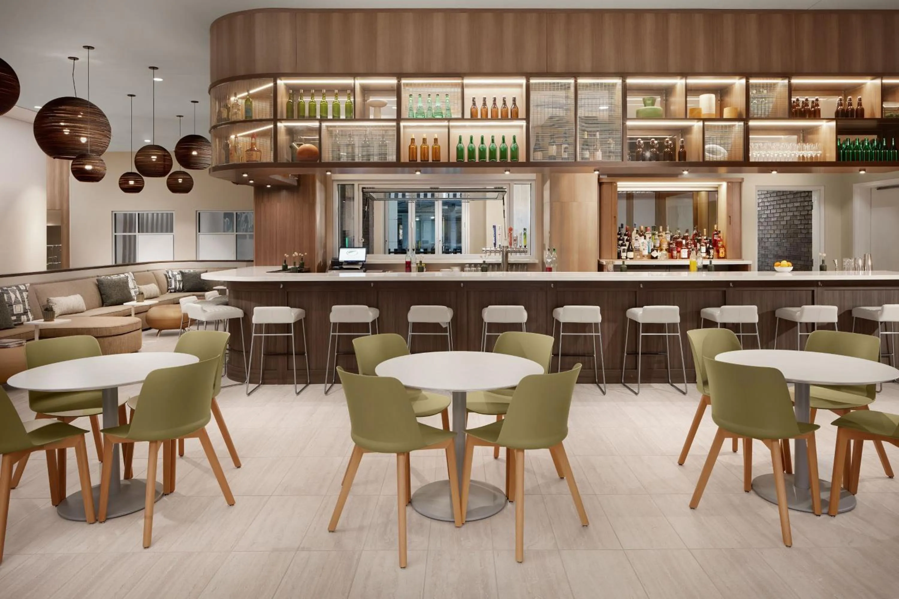 Lounge or bar in Element Charlotte Uptown