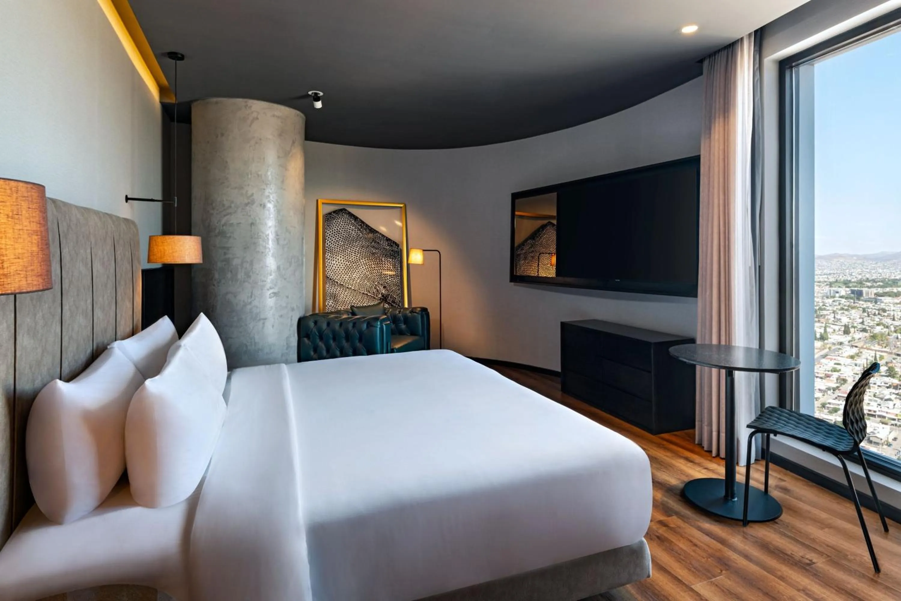 Photo of the whole room, Bed in Vetta, Distrito Uno, Autograph Collection