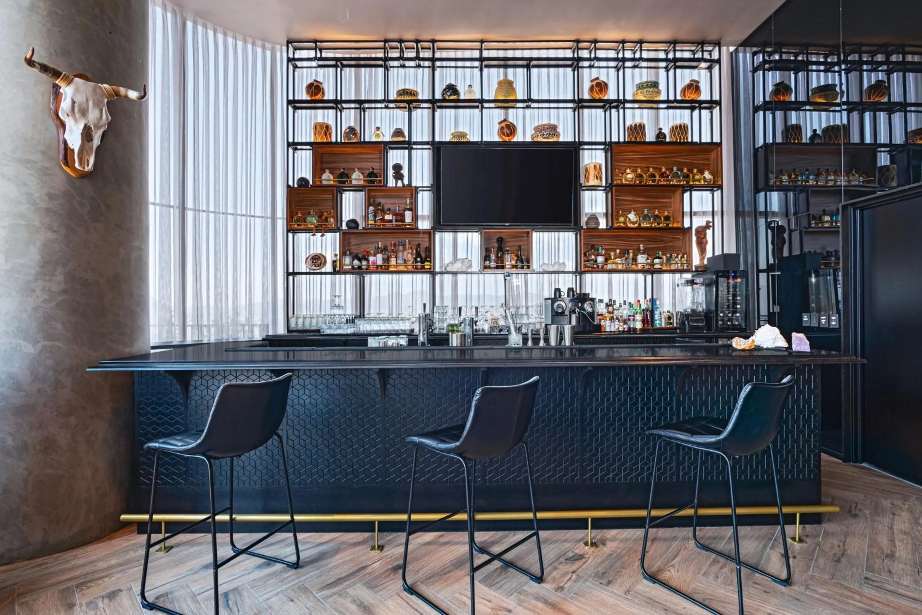 Lounge or bar in Vetta, Distrito Uno, Autograph Collection