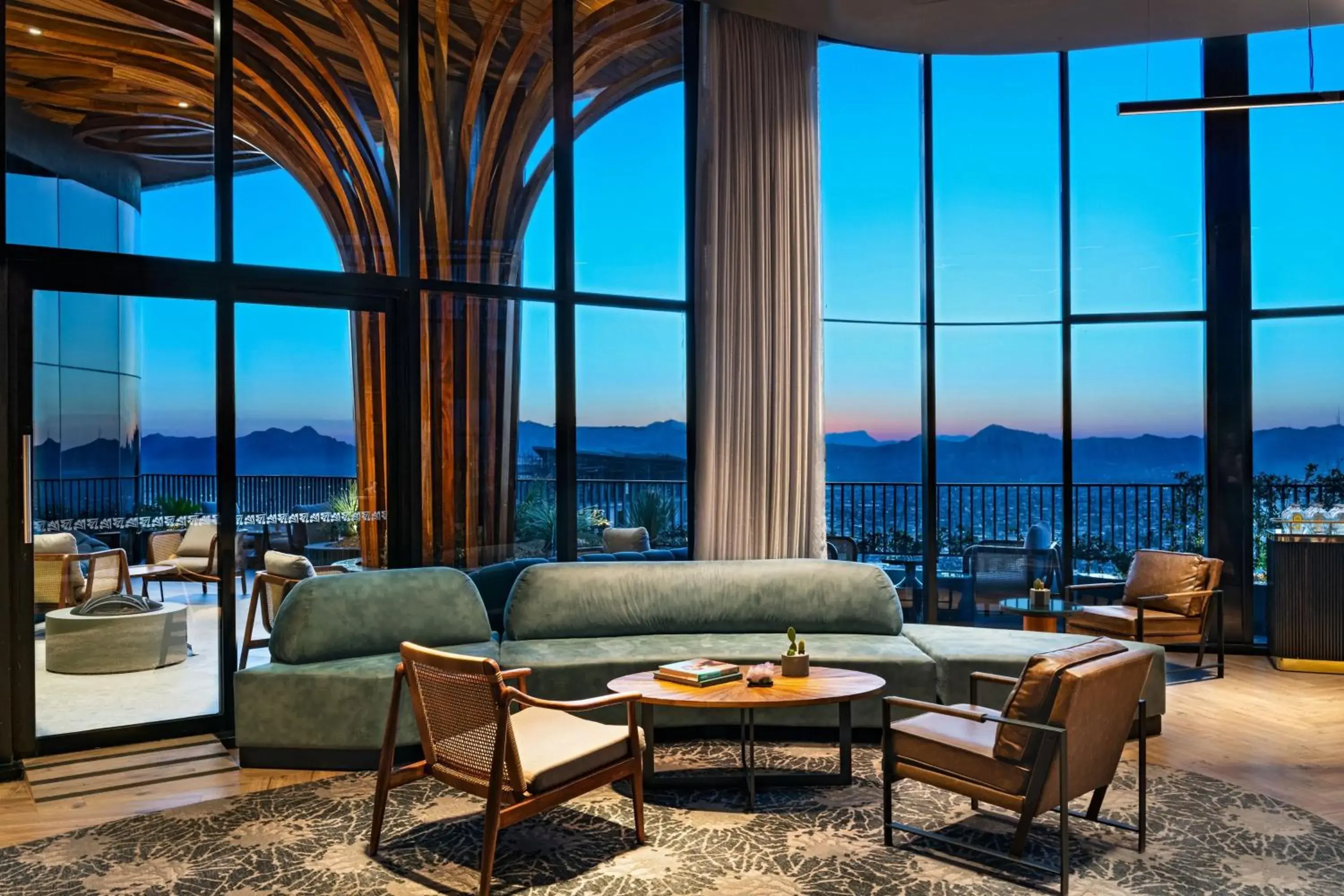 Lounge or bar in Vetta, Distrito Uno, Autograph Collection Lounge or bar in Vetta, Distrito Uno, Autograph Collection