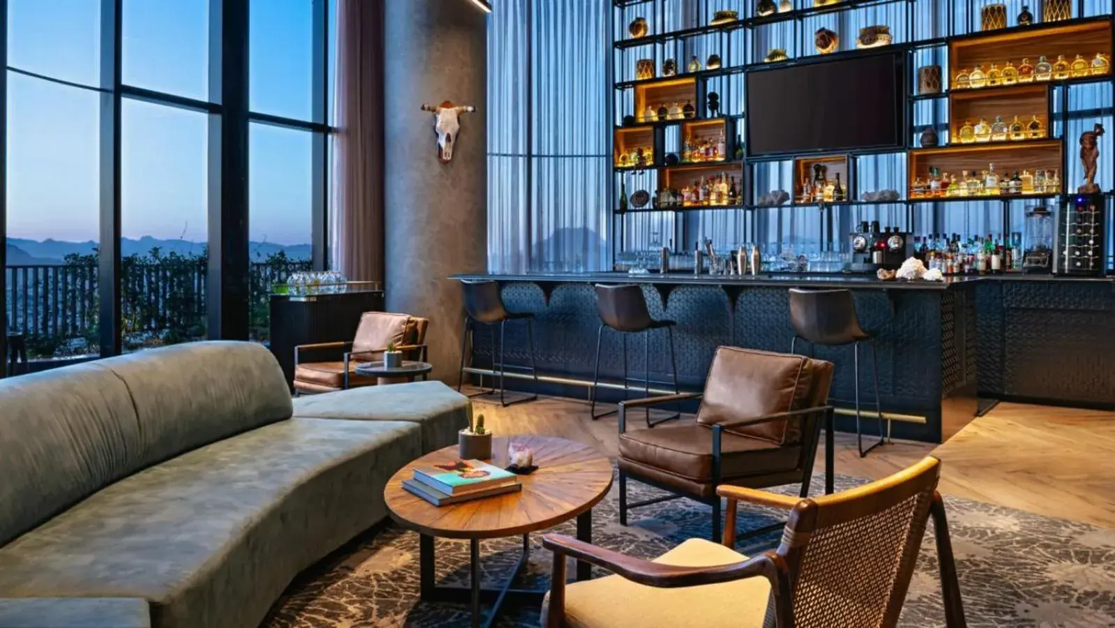 Lounge or bar in Vetta, Distrito Uno, Autograph Collection Lounge or bar in Vetta, Distrito Uno, Autograph Collection