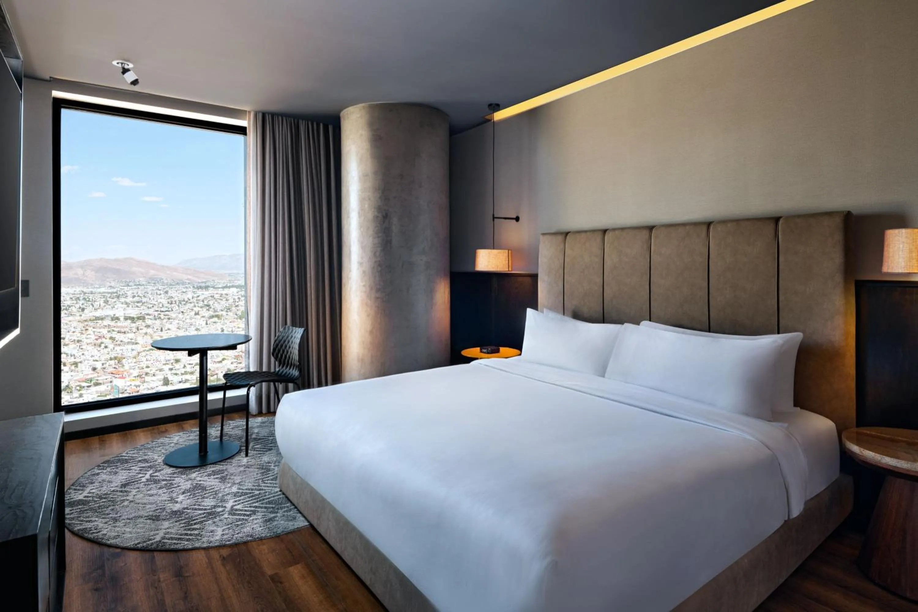 Photo of the whole room, Bed in Vetta, Distrito Uno, Autograph Collection