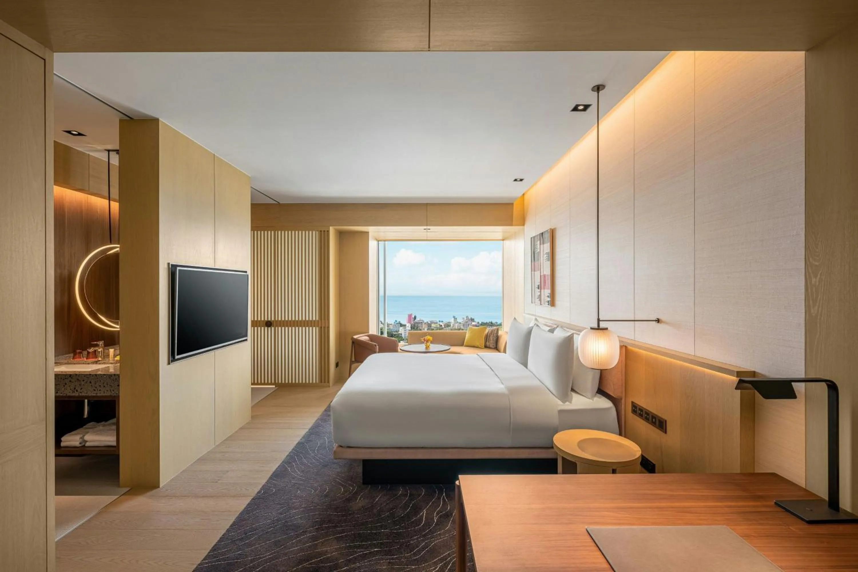 Photo of the whole room, Bed in Le Meridien Hualien Resort