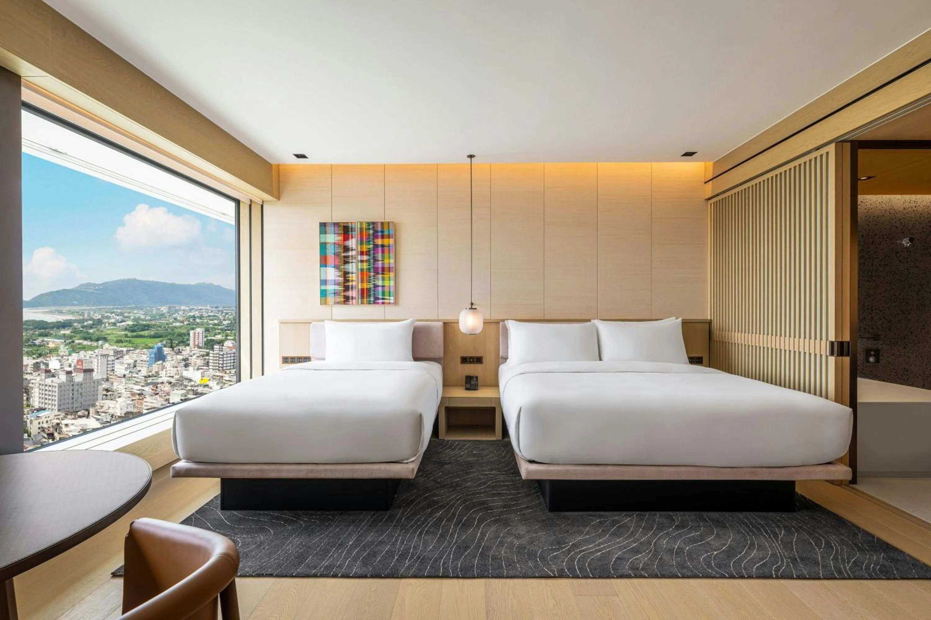 Photo of the whole room, Bed in Le Meridien Hualien Resort