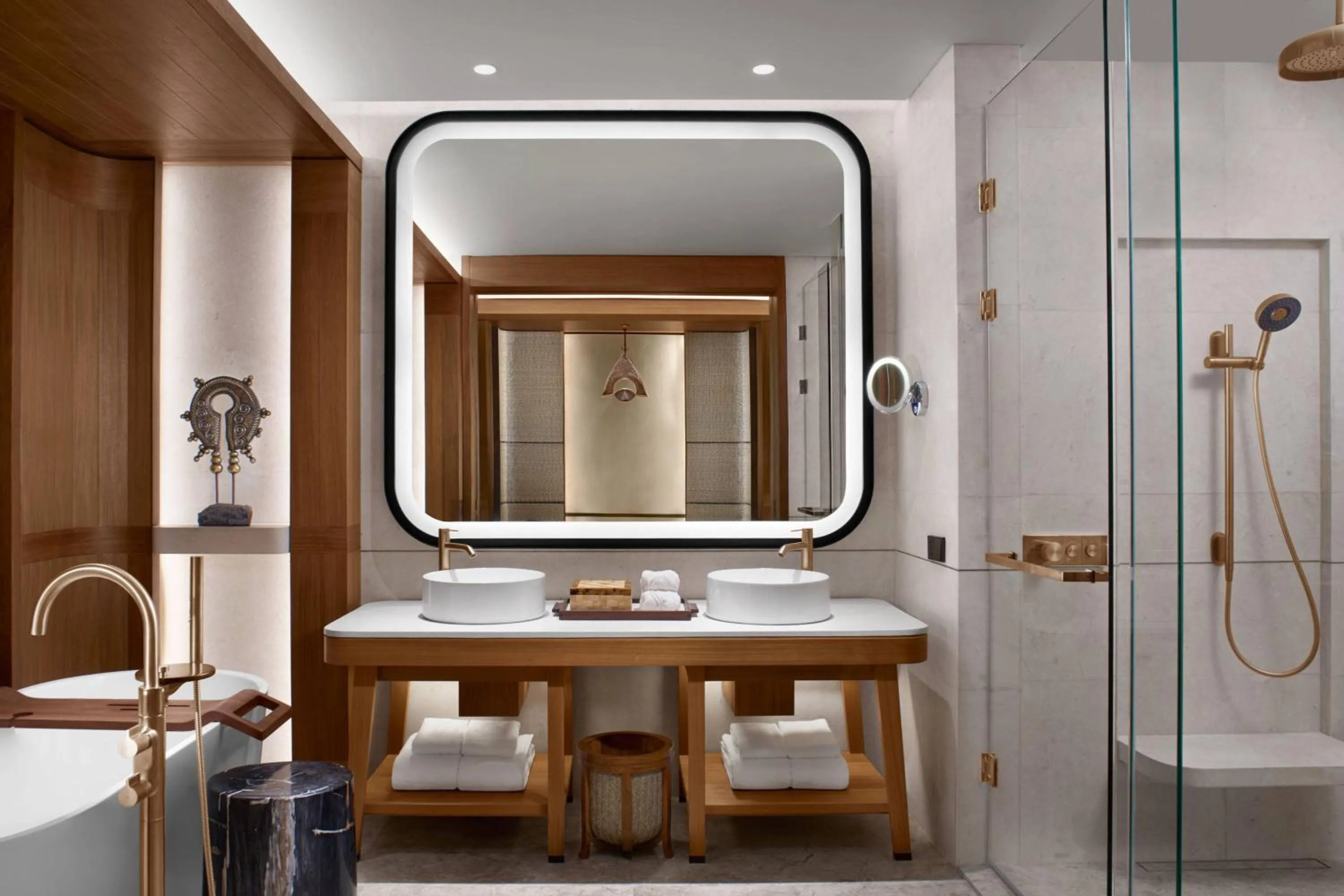 Bathroom in TA’AKTANA, a Luxury Collection Resort & Spa, Labuan Bajo
