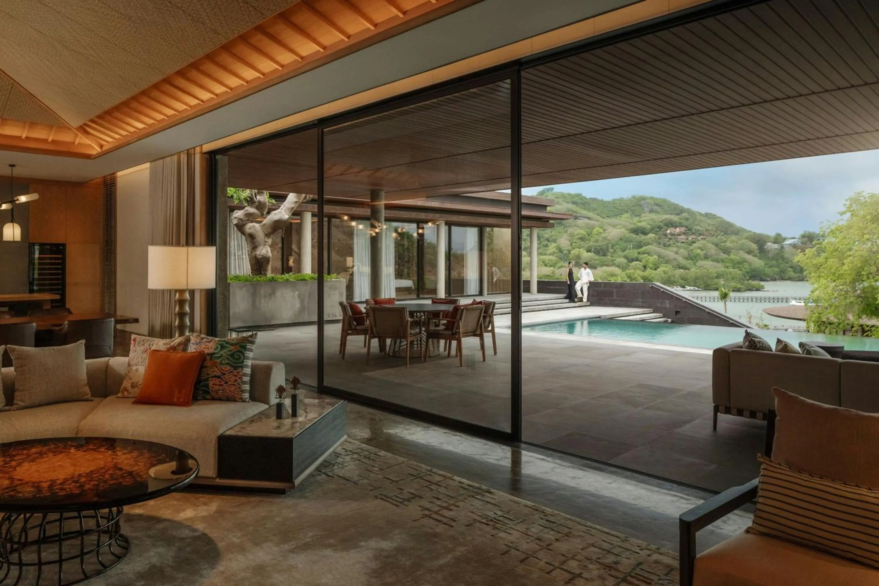 Living room in TA’AKTANA, a Luxury Collection Resort & Spa, Labuan Bajo