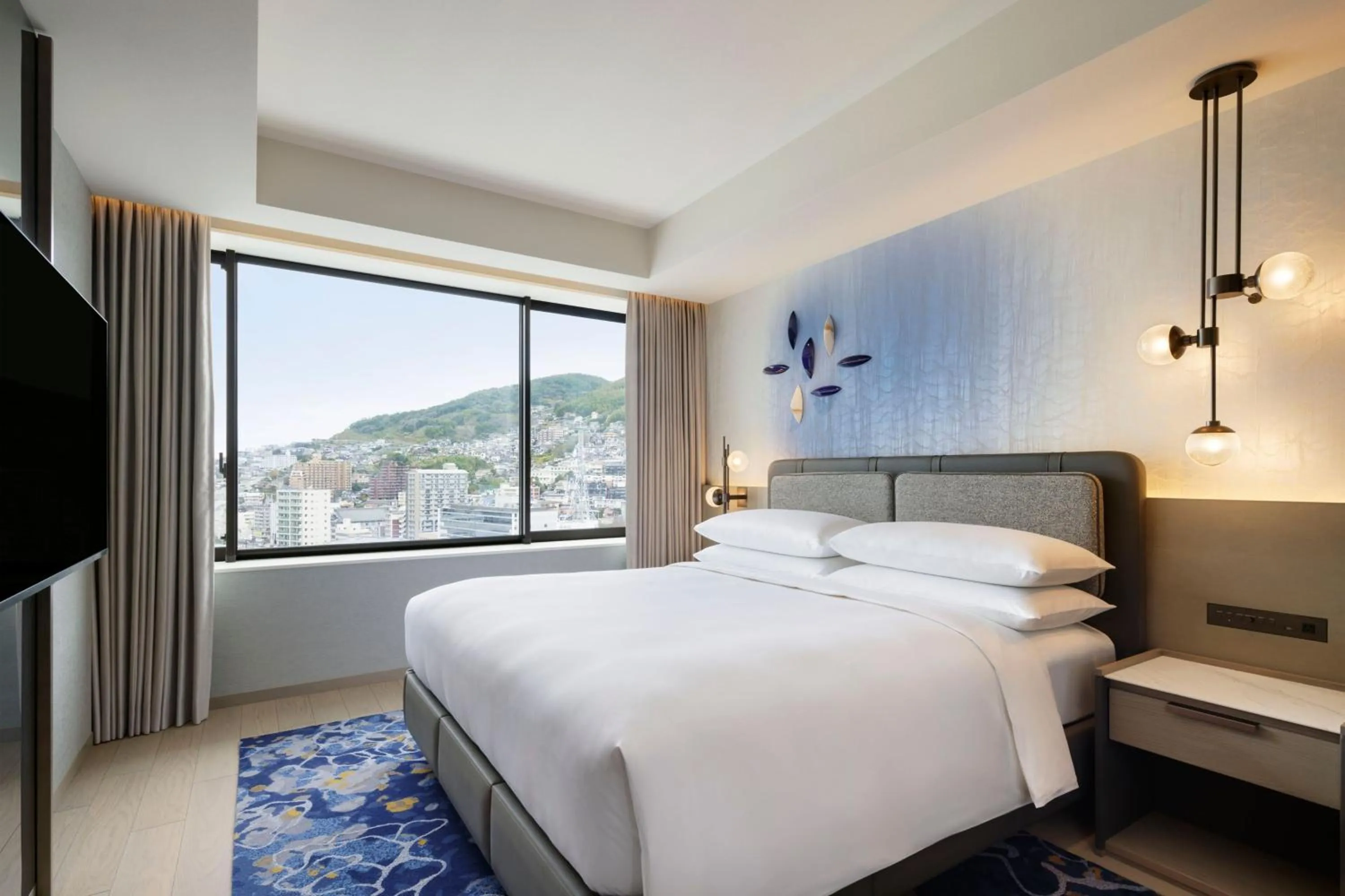 Lounge or bar, Bed in Nagasaki Marriott Hotel