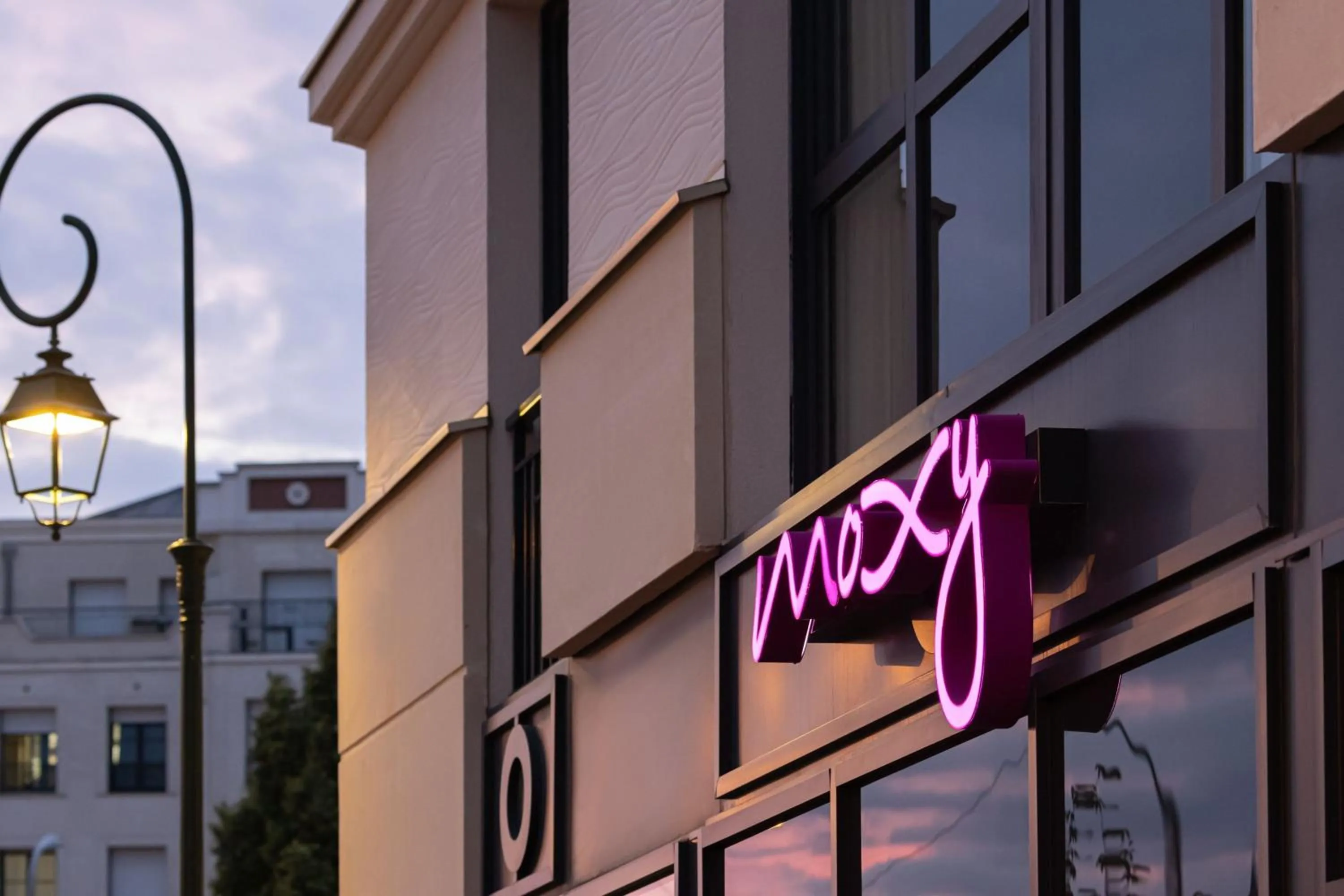 Property building in Moxy Paris Clamart