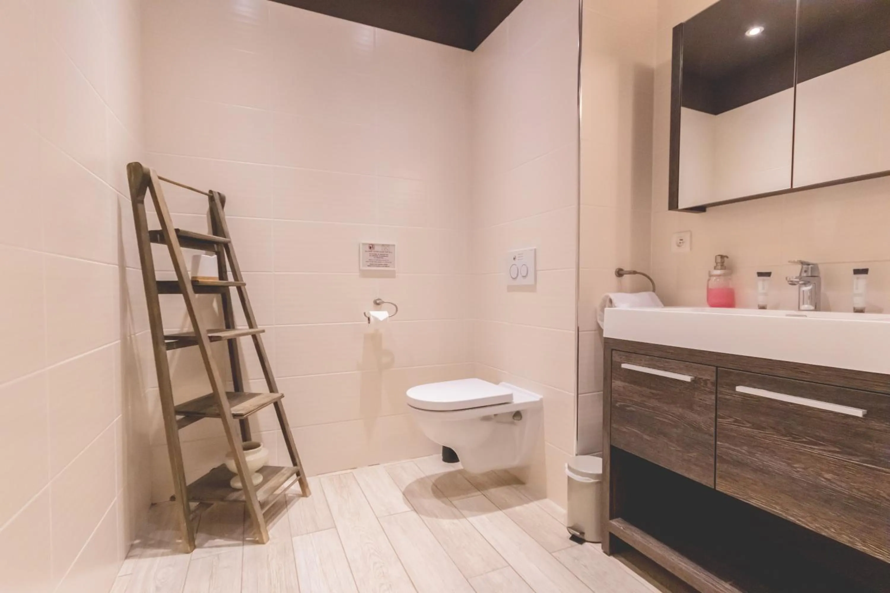 Bathroom in Domaine de la Baratonne