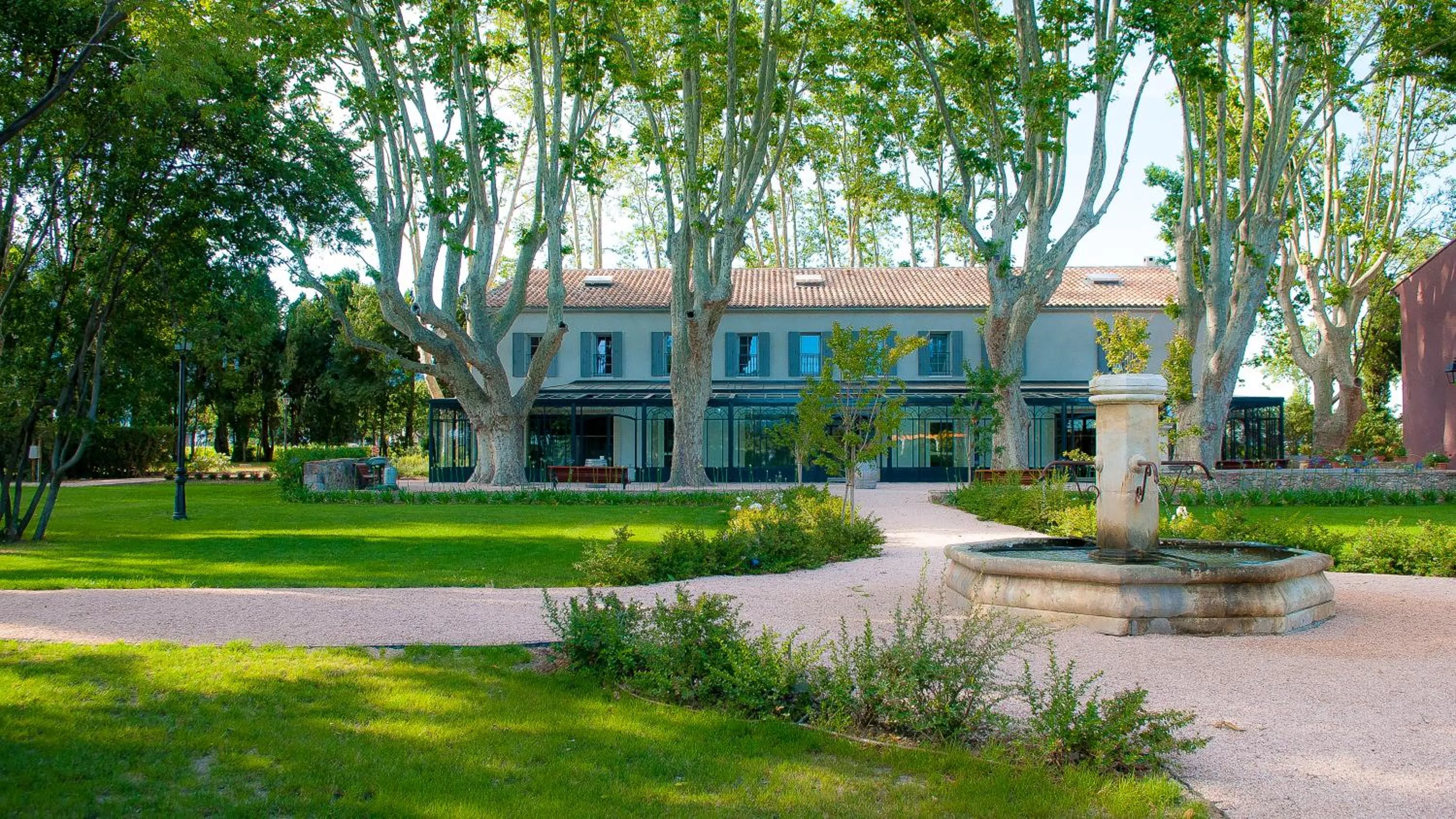 Shower in Domaine de la Baratonne