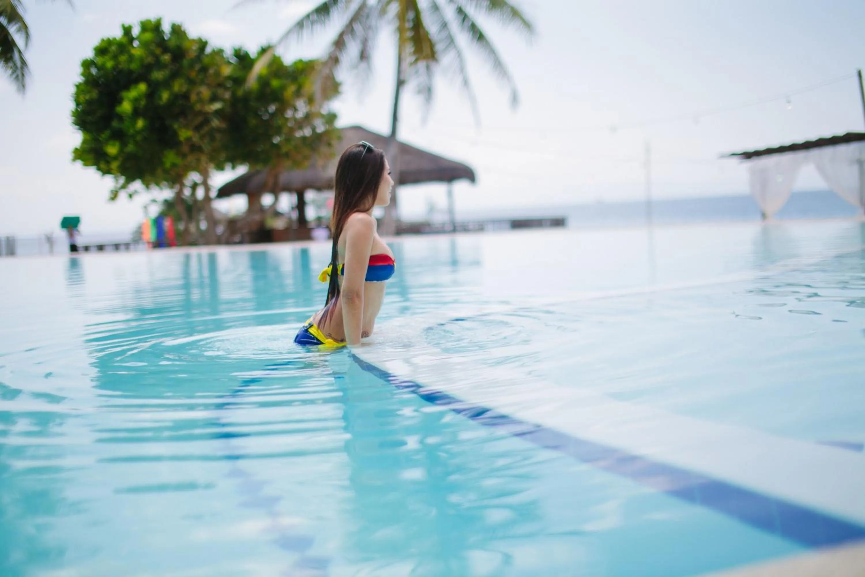 Cuna Mangodlong Paradise Beach Resort