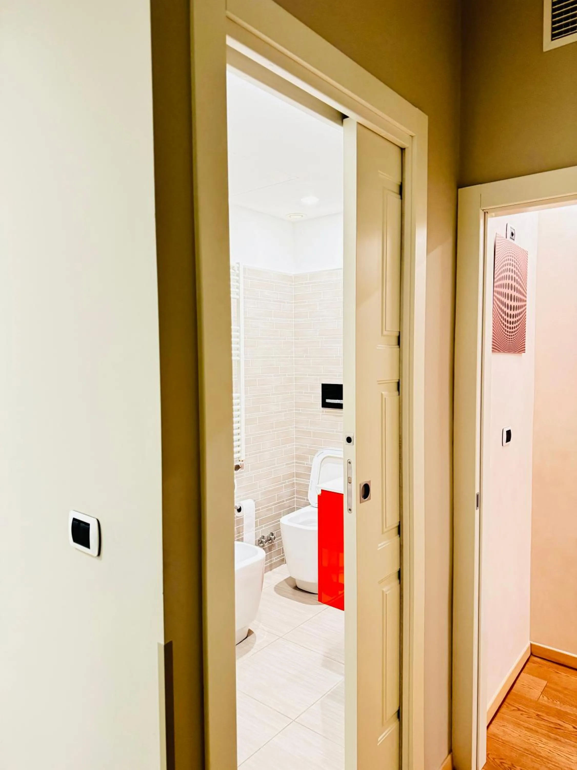 Bed in Smart House Rental Rooms FREE PARKING