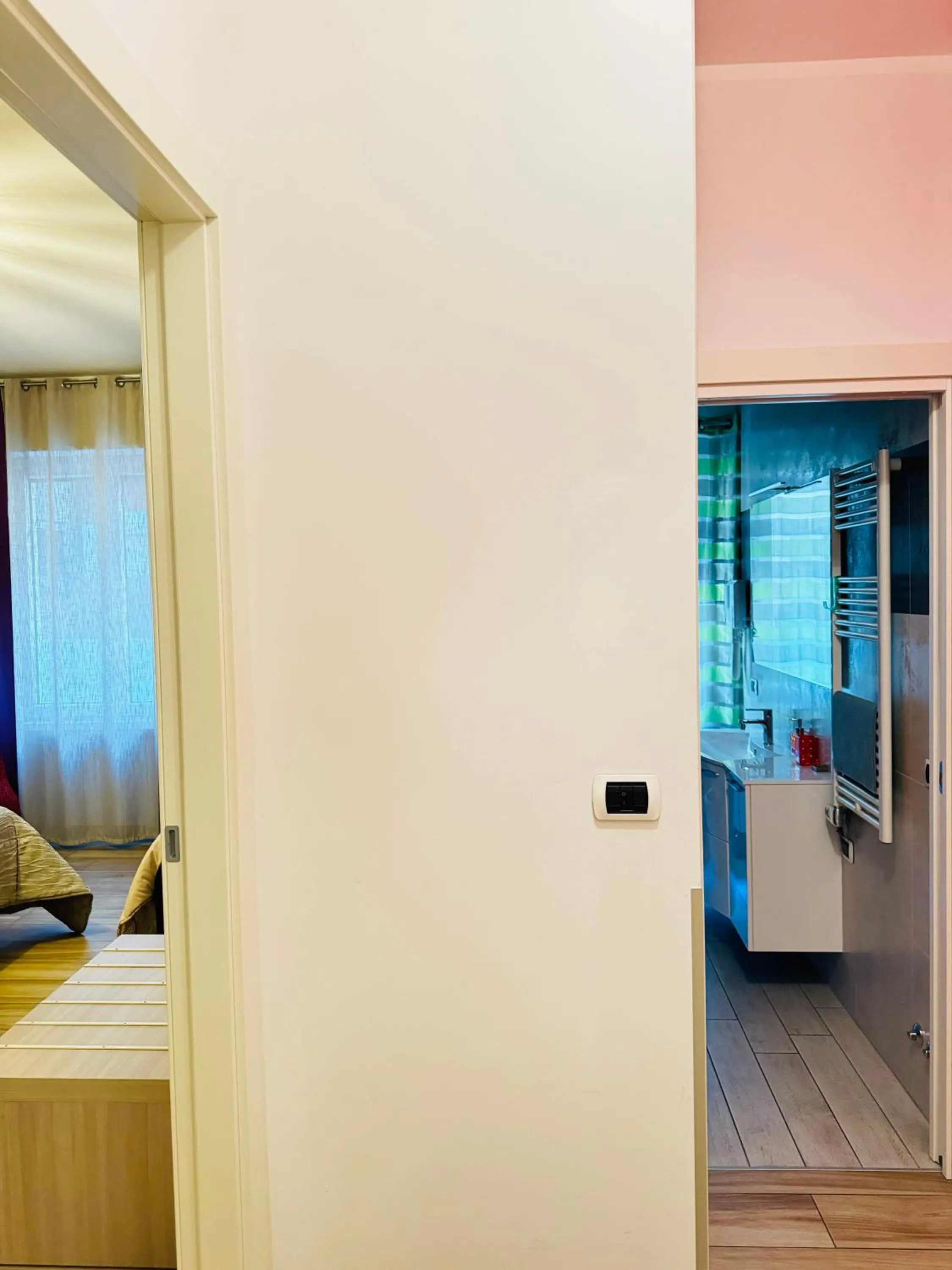 Bed in Smart House Rental Rooms FREE PARKING