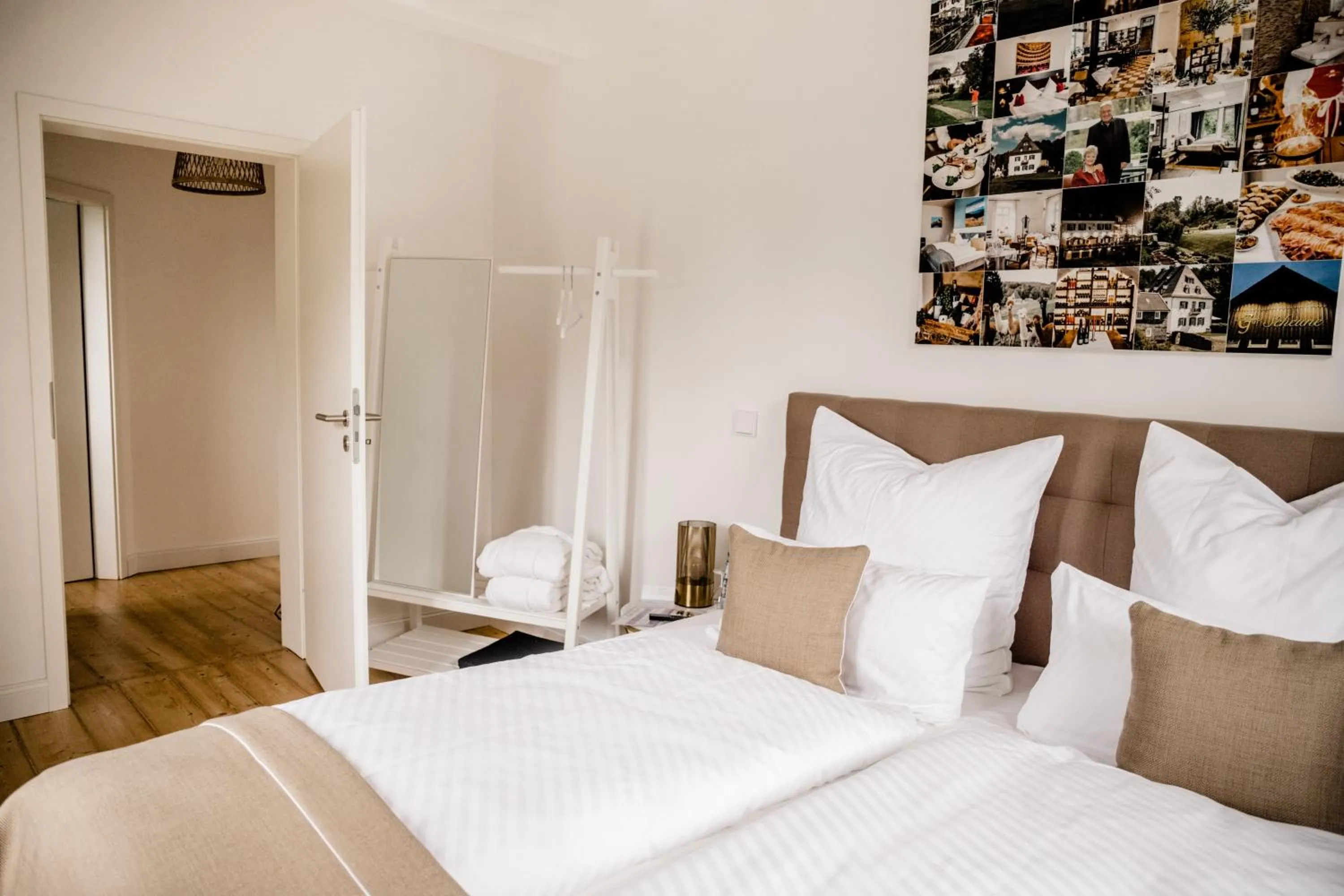 Bed in Hotel Gut Landscheid