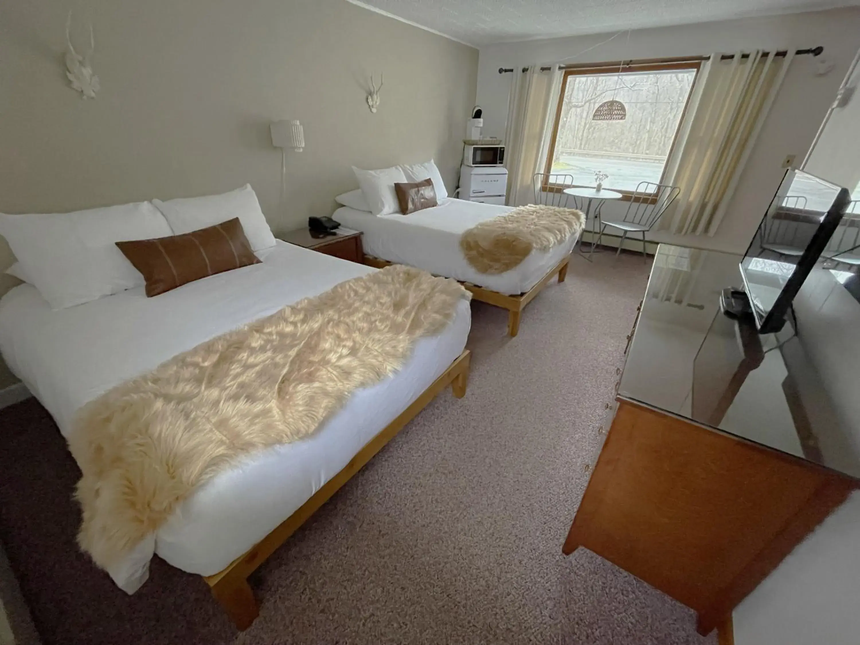 Double Room in Berkshire Valley Inn Double Room in Berkshire Valley Inn