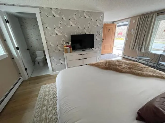 Bed in Berkshire Valley Inn